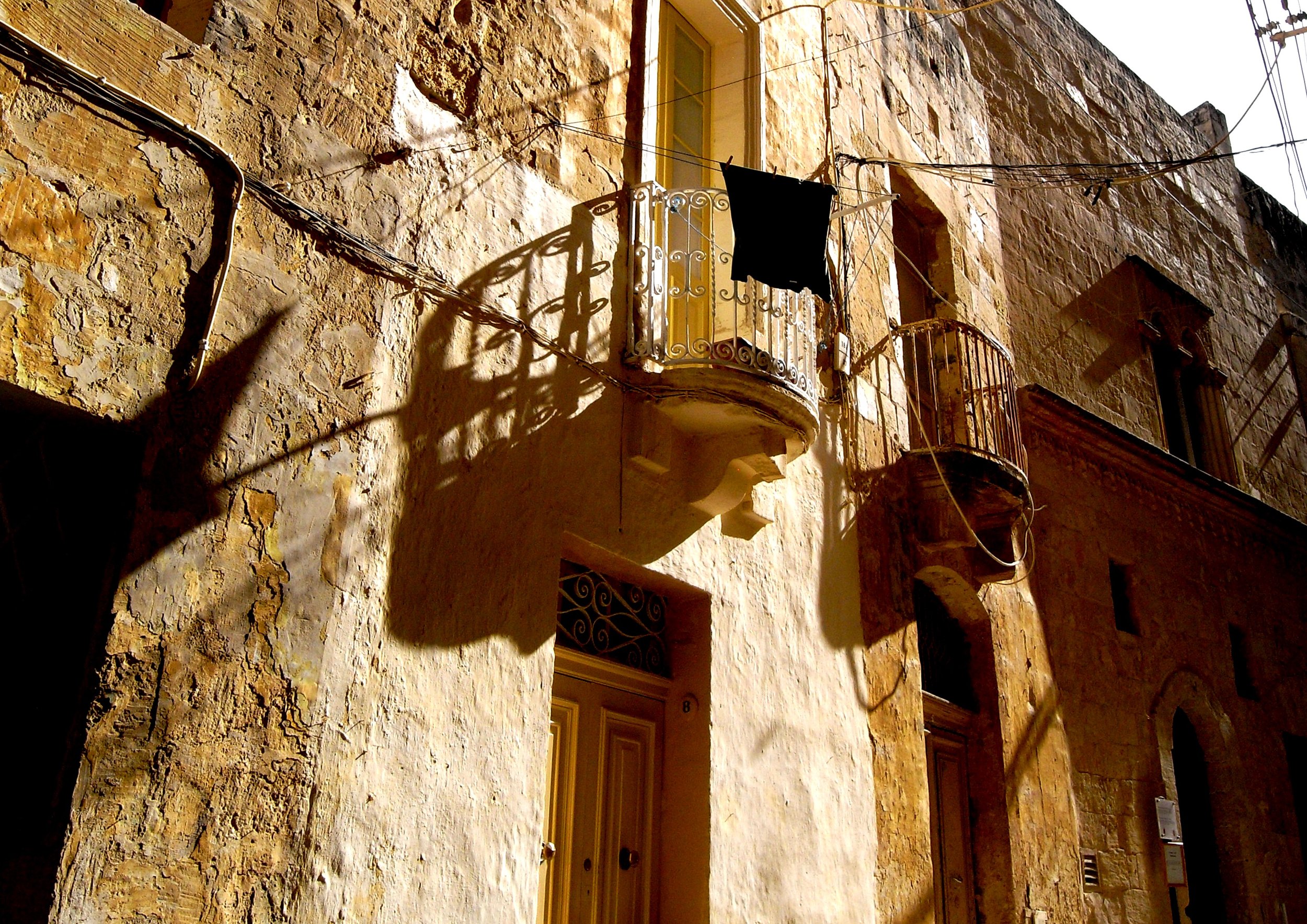 Triq it-Tramuntana (North Street)