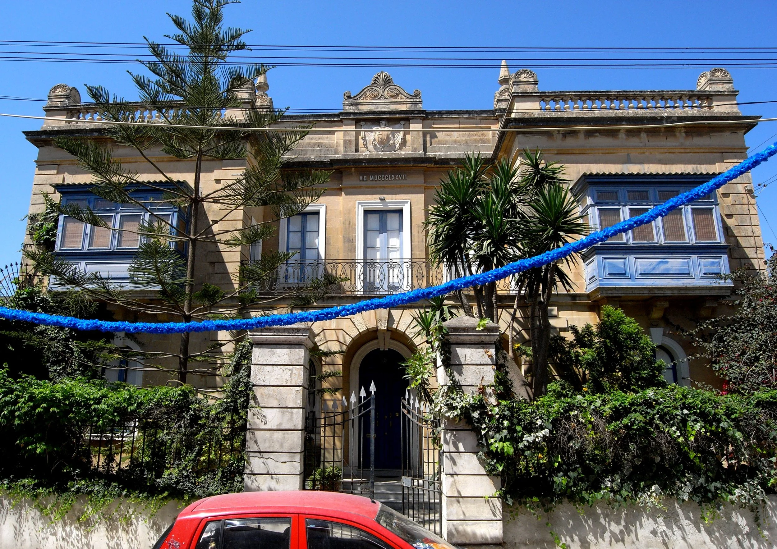 Triq Paola (Paola Street)