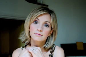 About — Cara Dillon(02)