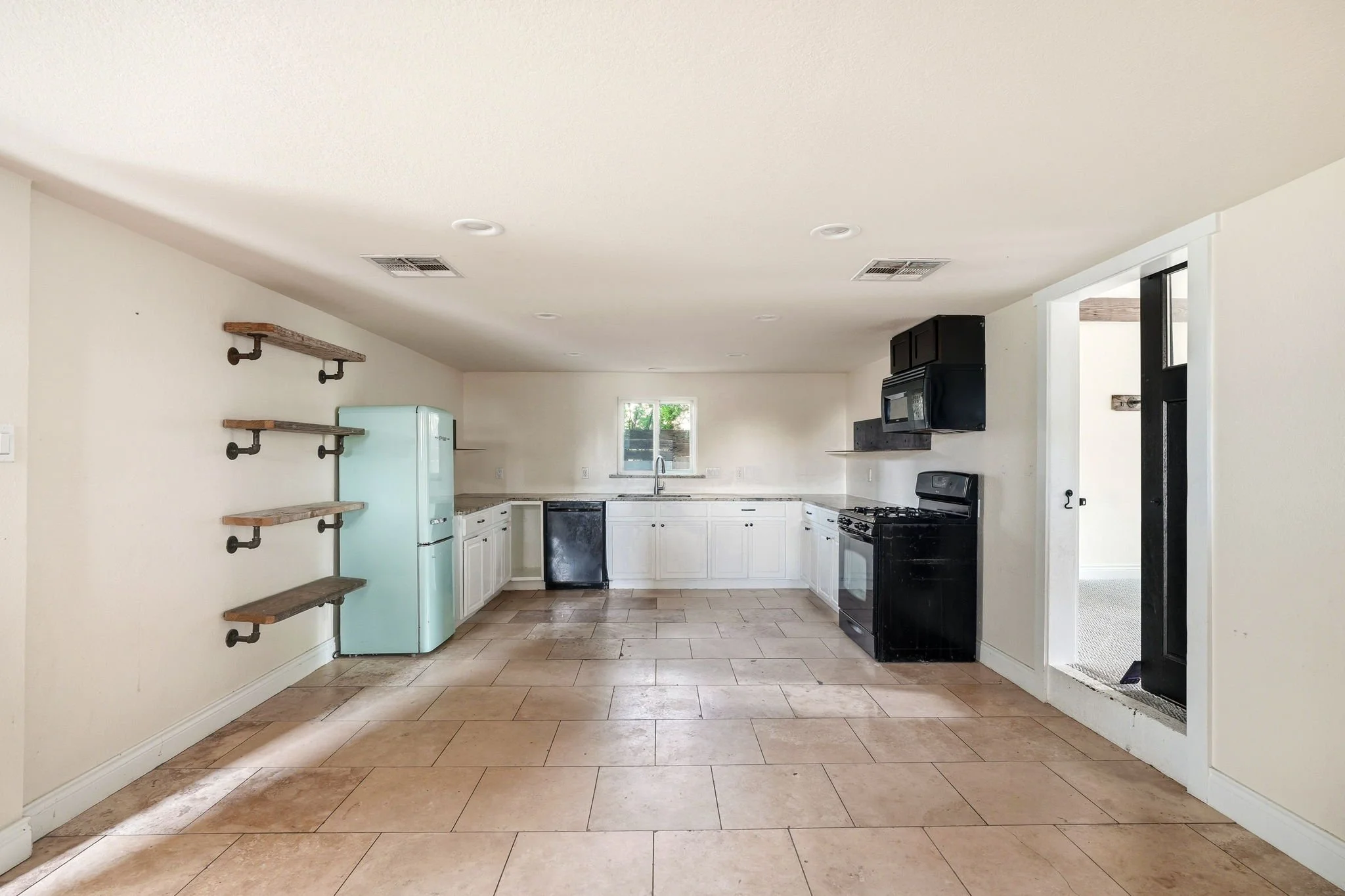 24-web-or-mls-untitled-4.jpg
