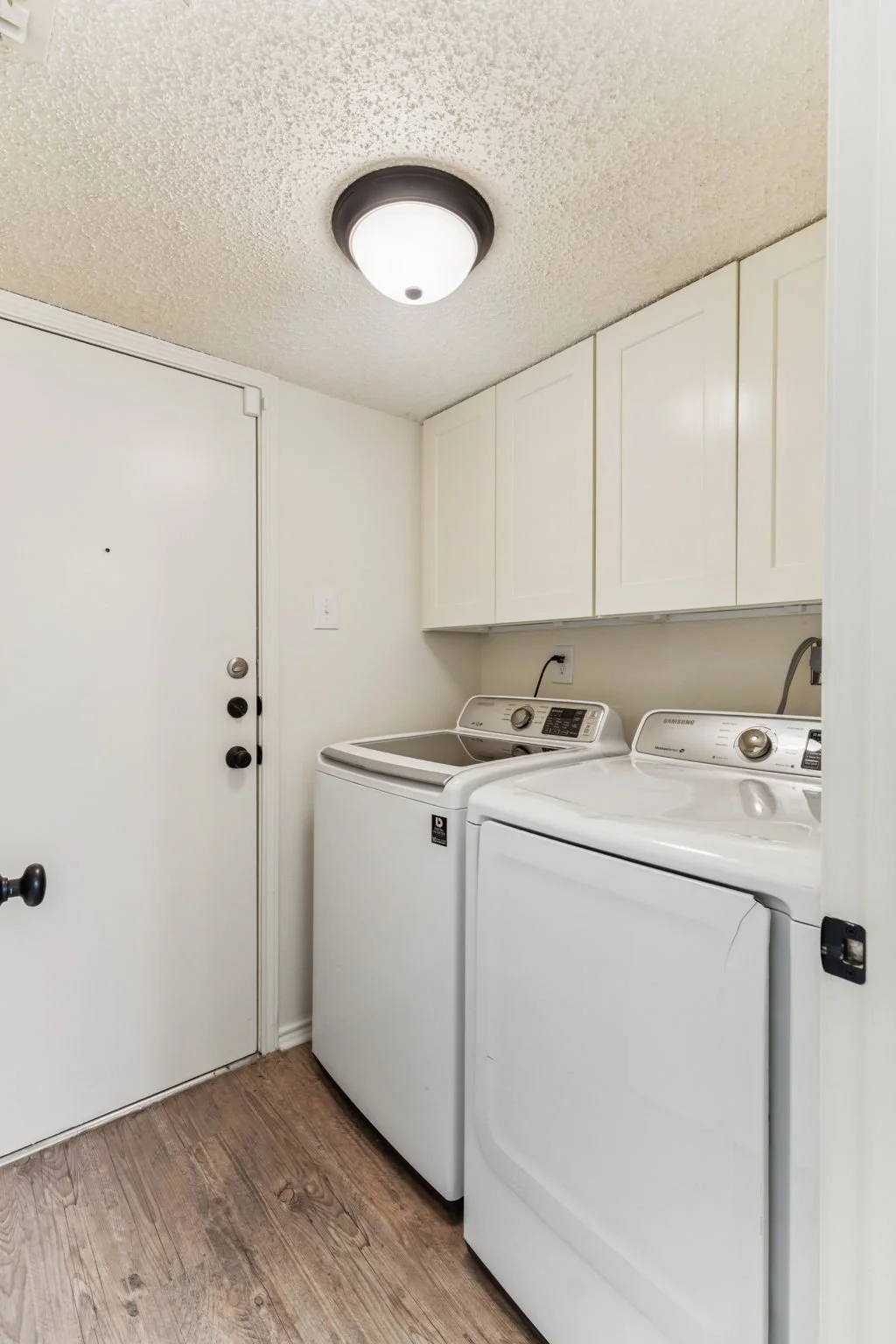 7009 Jefferson Ridge - 005.jpg