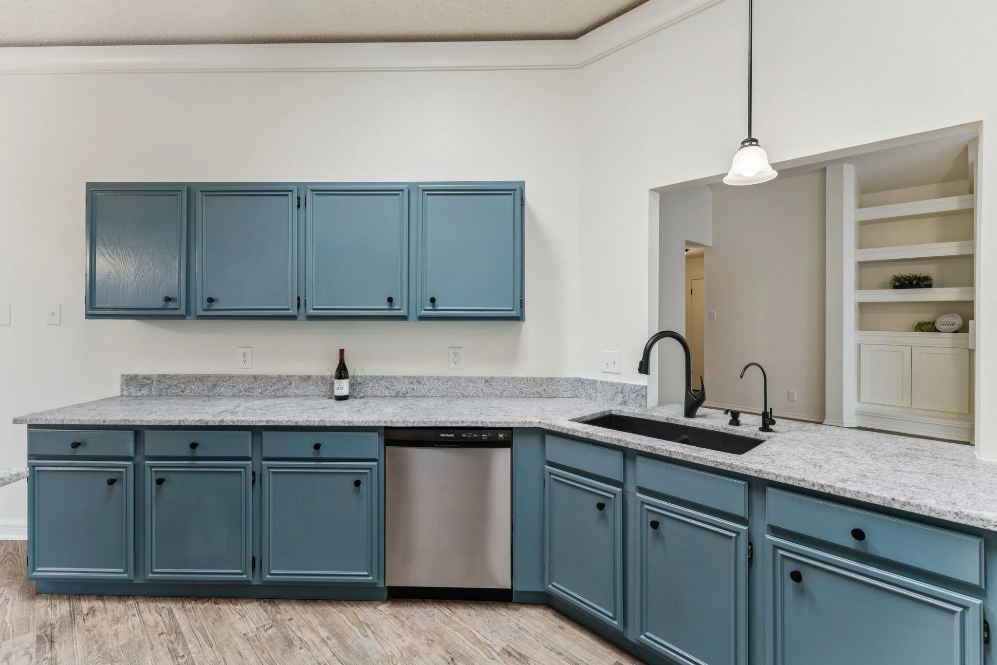 7009 Jefferson Ridge - 009.jpg