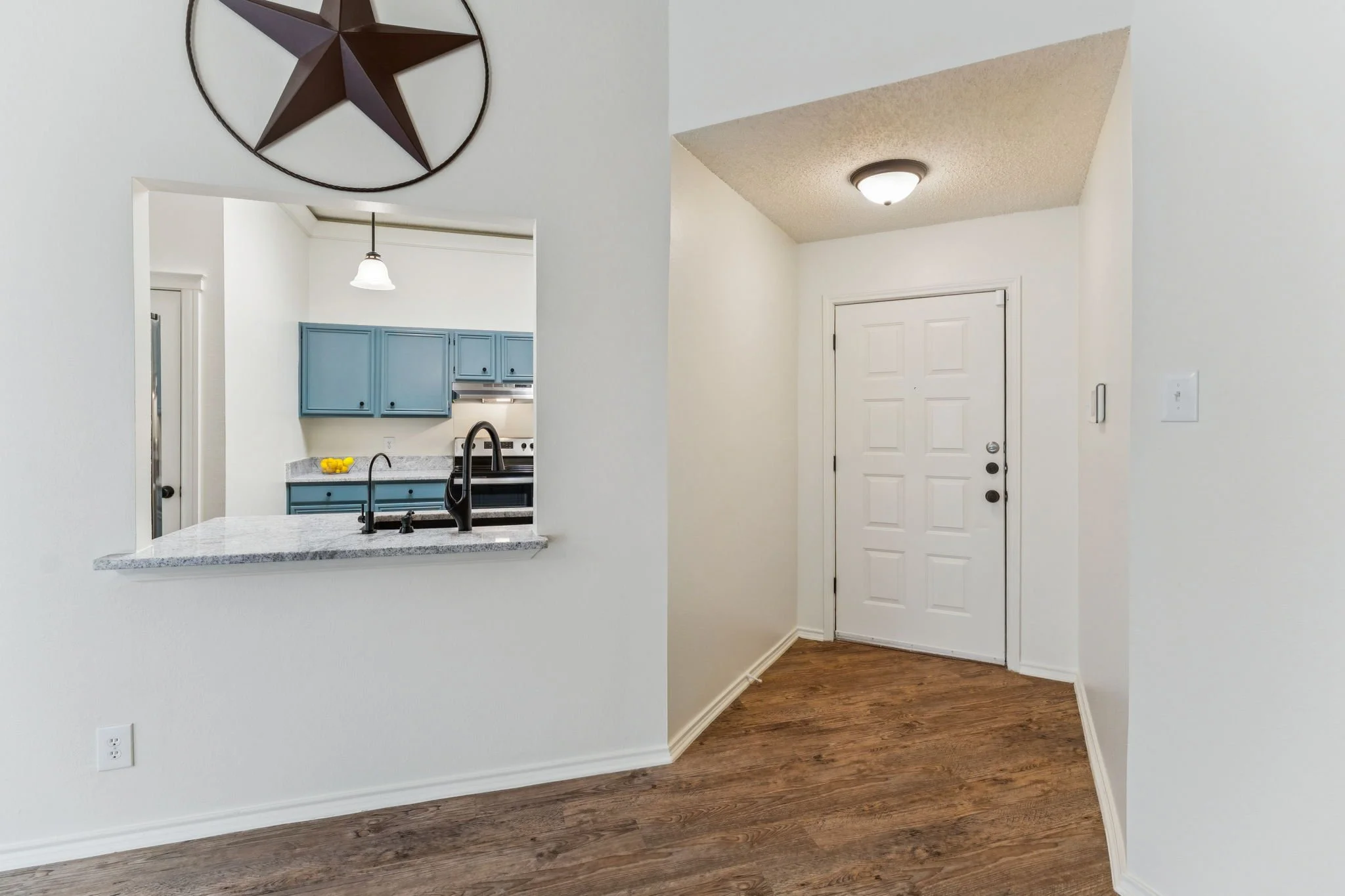 7009 Jefferson Ridge - 027.jpg