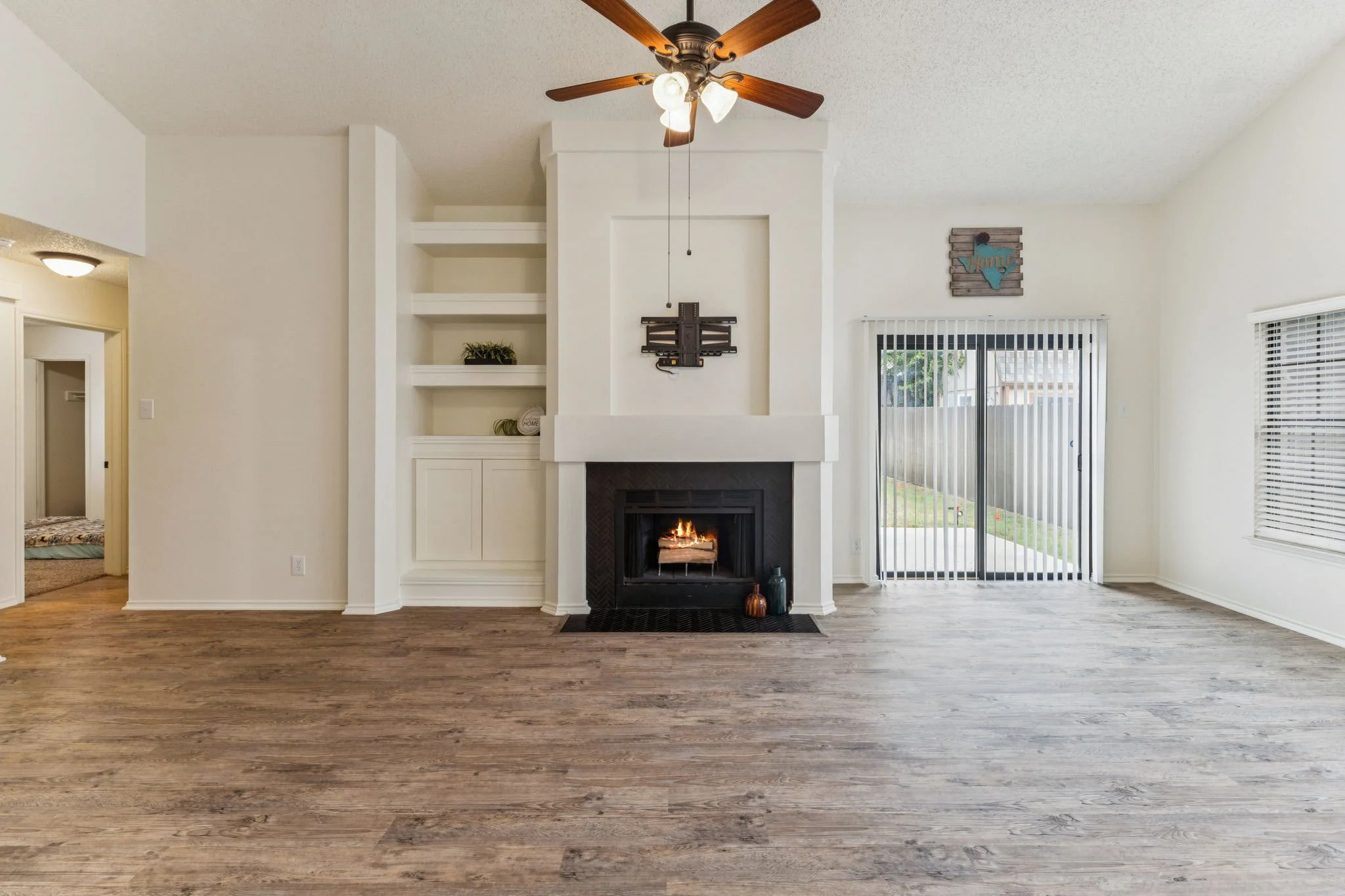 7009 Jefferson Ridge - 028.jpg