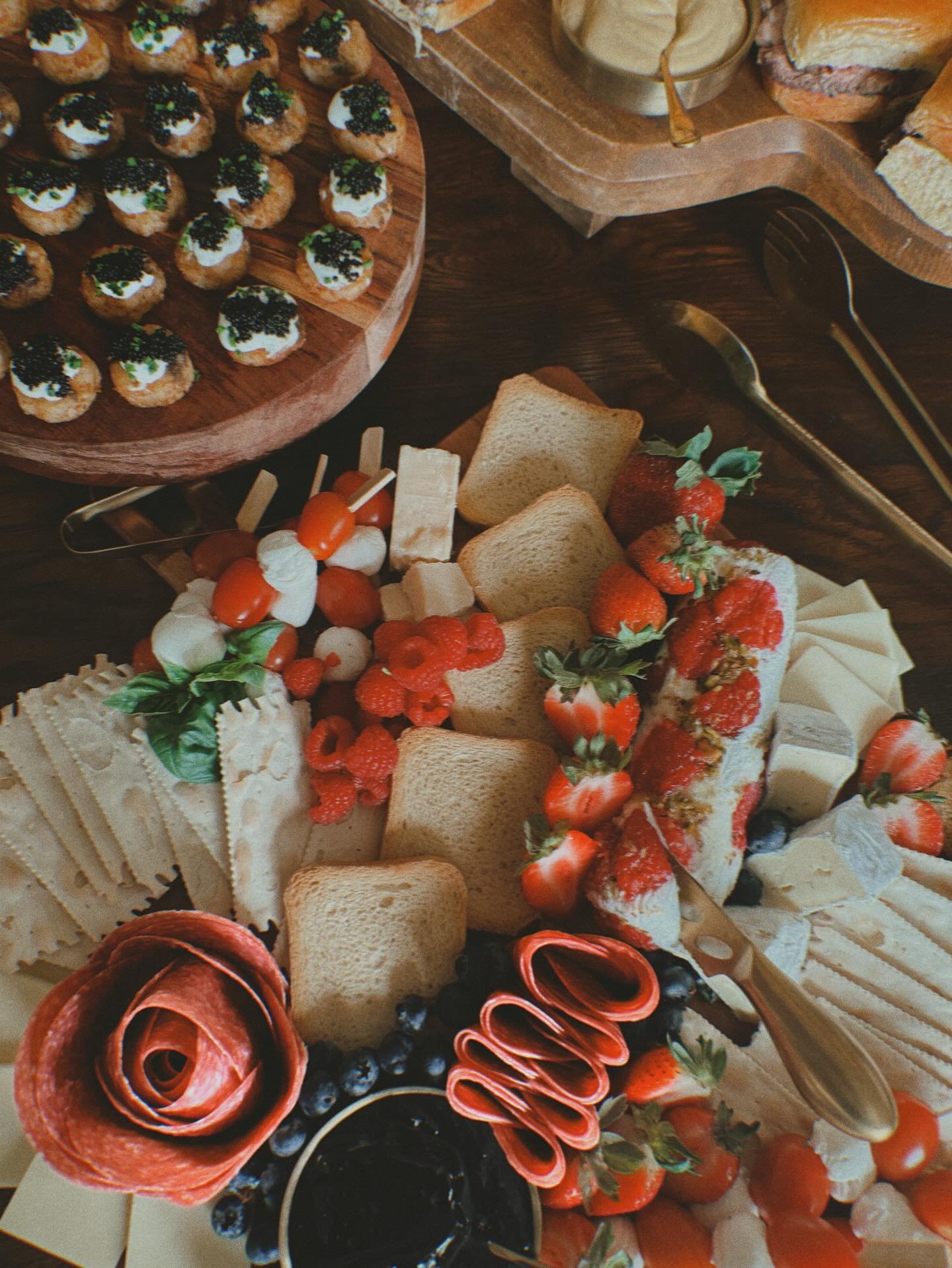 Caviar, berries, and a side of good company 🍓