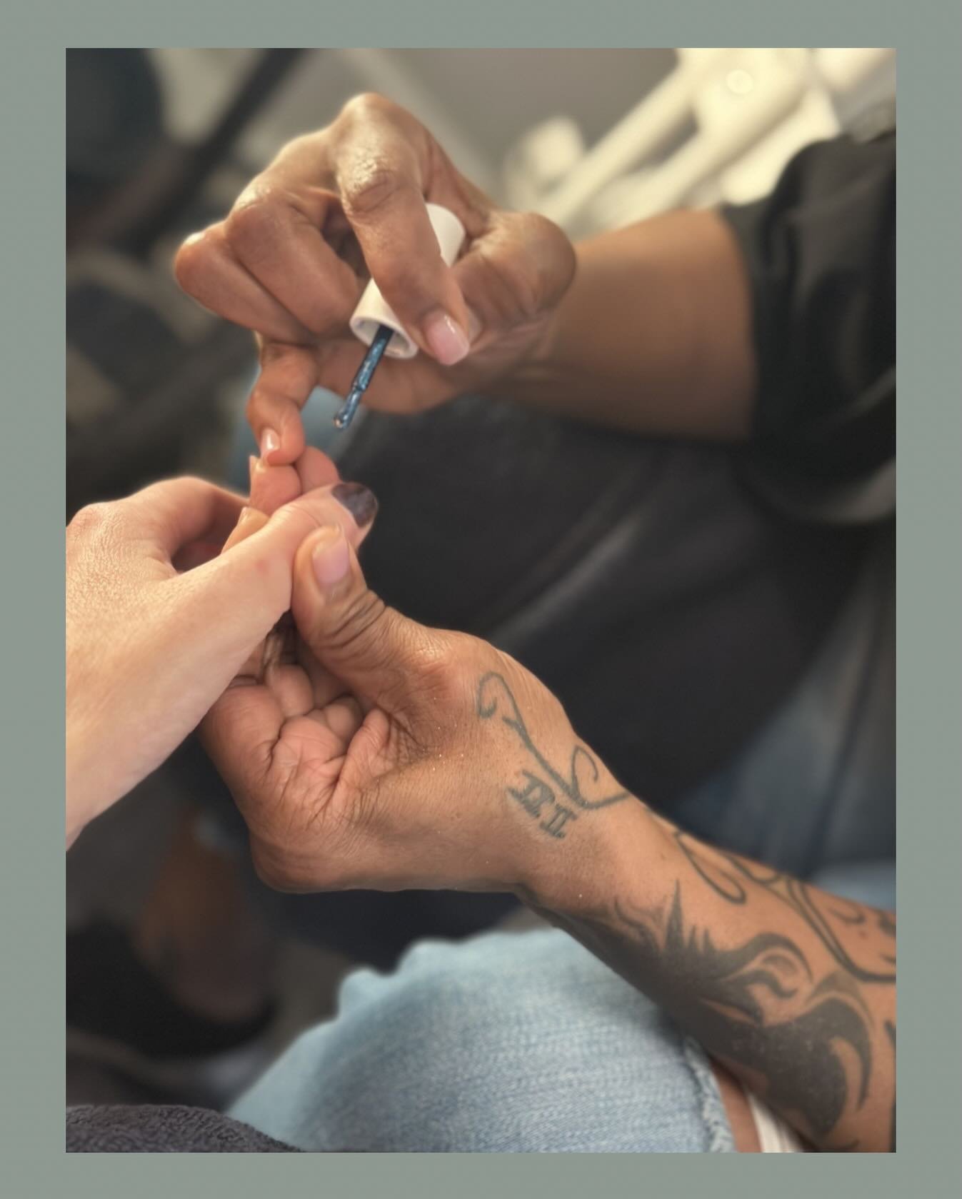 A manicure with Candy is so special. 💅🏽 From her amazing stories to her attention to detail, our private nail suite is a place of relaxation and care. We exclusively use @dazzle_dry polishes, non toxic and nails that last and last with no chips! #s