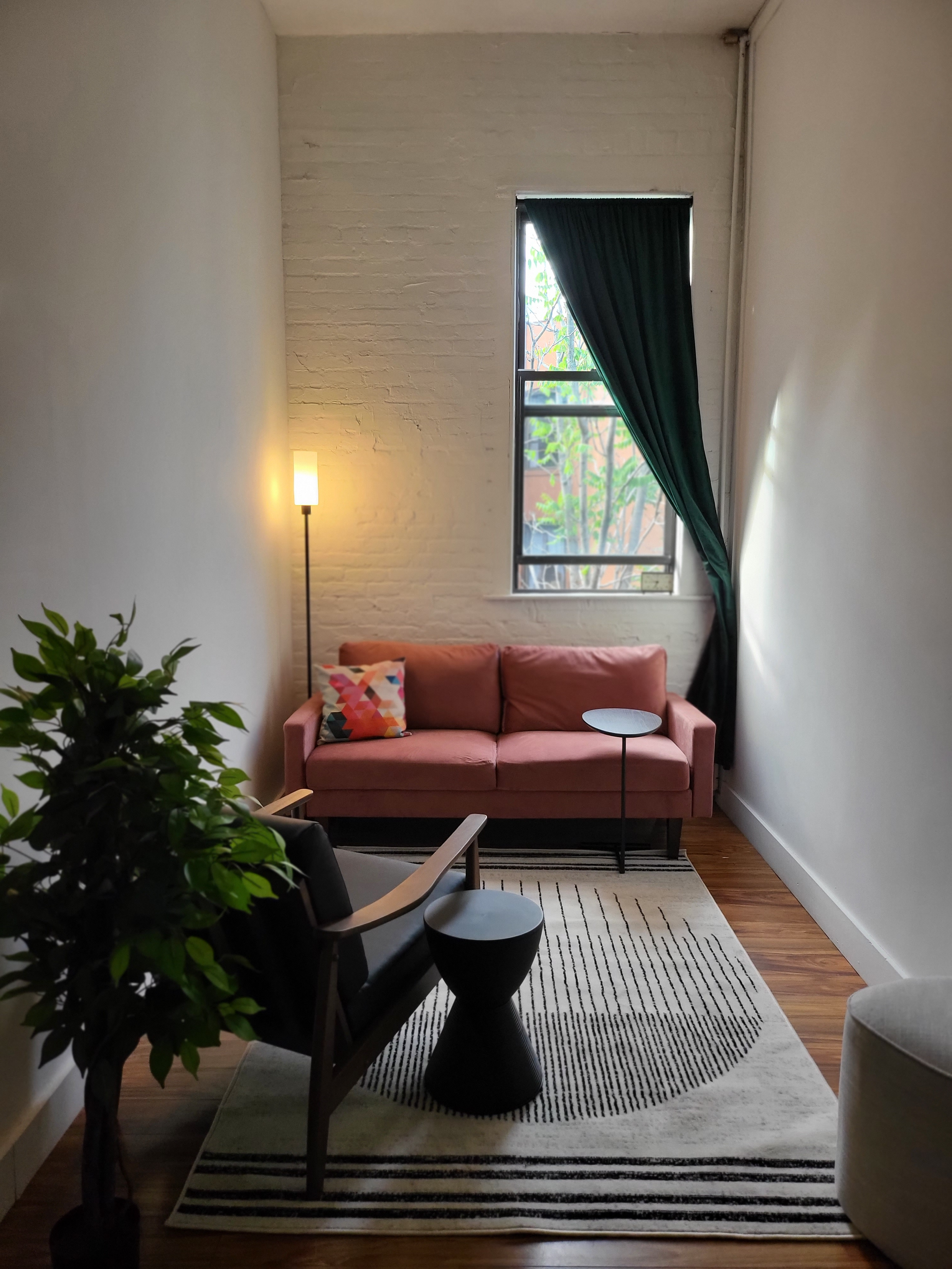 Pretty Therapy Office