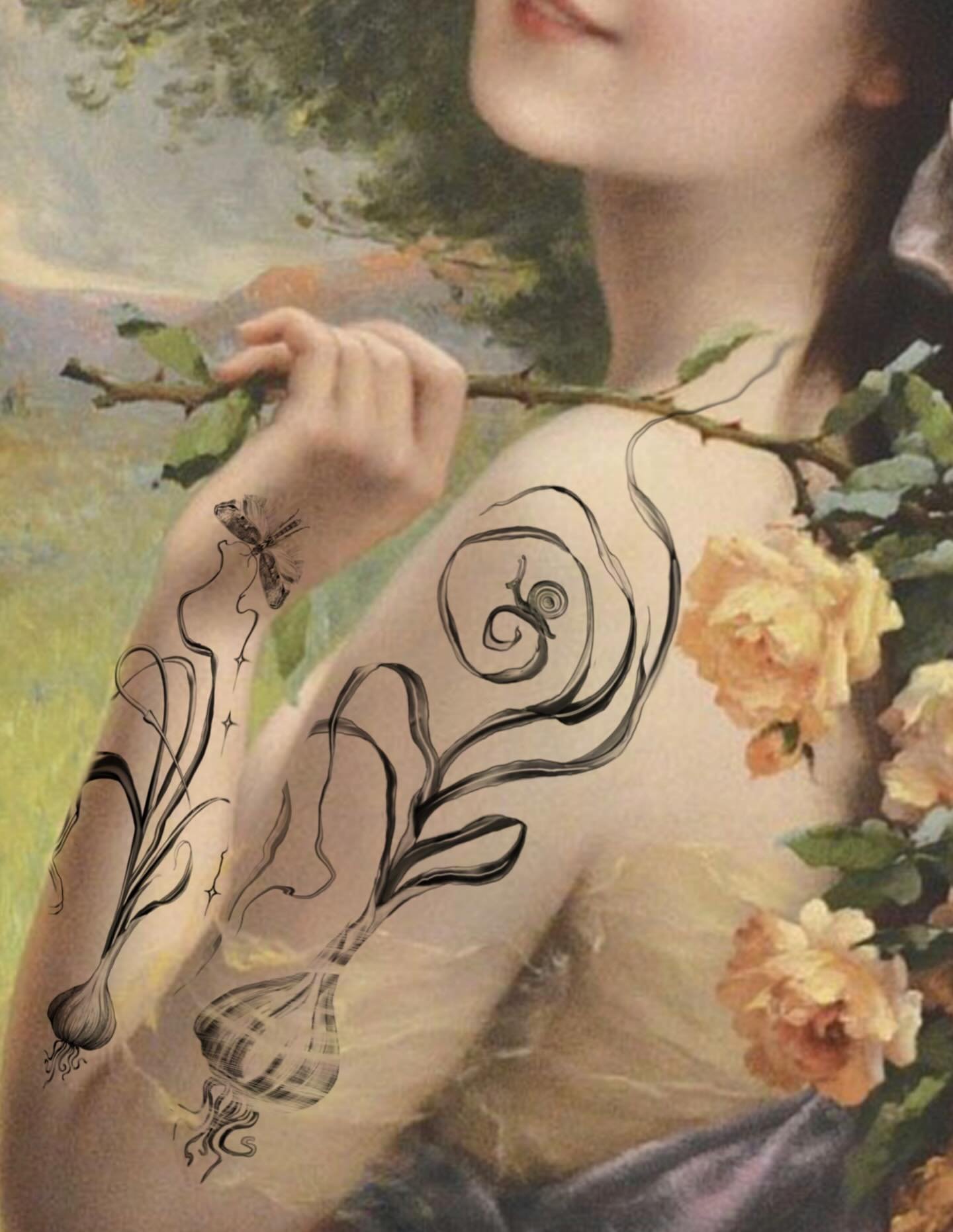 𝑨𝑽𝑨𝑰𝑳𝑨𝑩𝑳𝑬 🌹 garlic bulbs &amp; moth drips
Book via link in bio 

Fitting to end on this herb to ward away the evils and ghouls from this past hallows eve 🖤 the last of my little grocery list of drawings of veggies &amp; fruits! Had a ton o