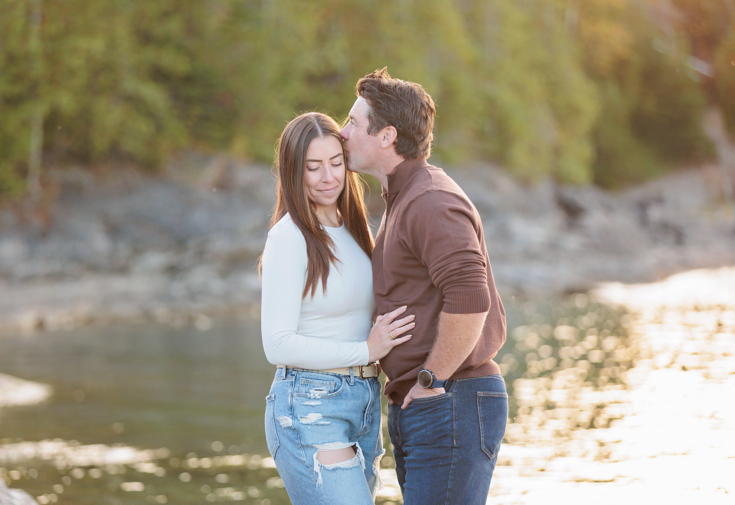 Owen Sound couples photographer