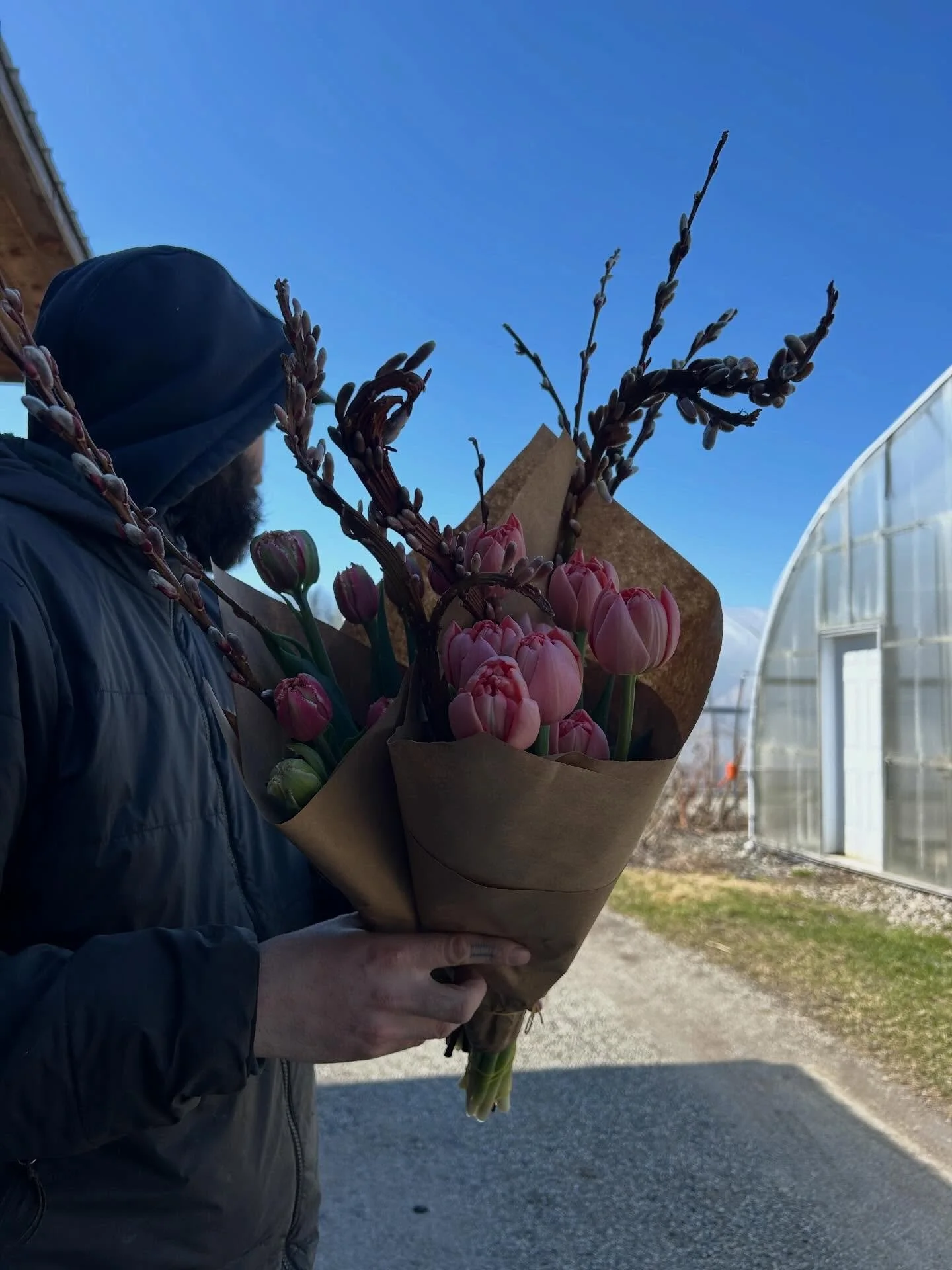 If you have a hard time during seasonal transitions like I do, flowers really help and you can now grab a bouquet at all our usual spots. We drop weekly at @citymarketcoop South and DT @healthy.living.market Williston and SB @jakesonemarketbtv @miser