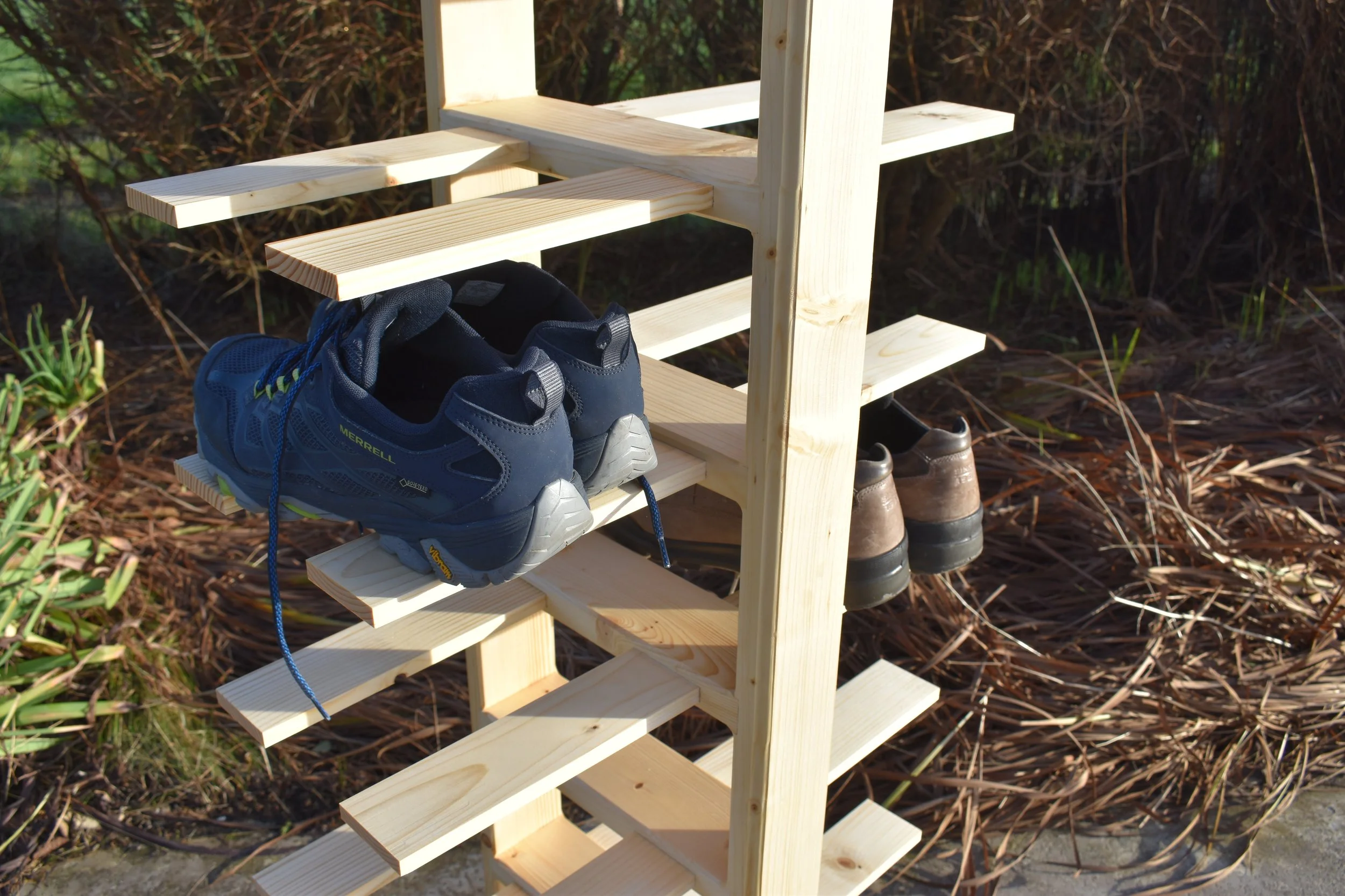 Shoe tower