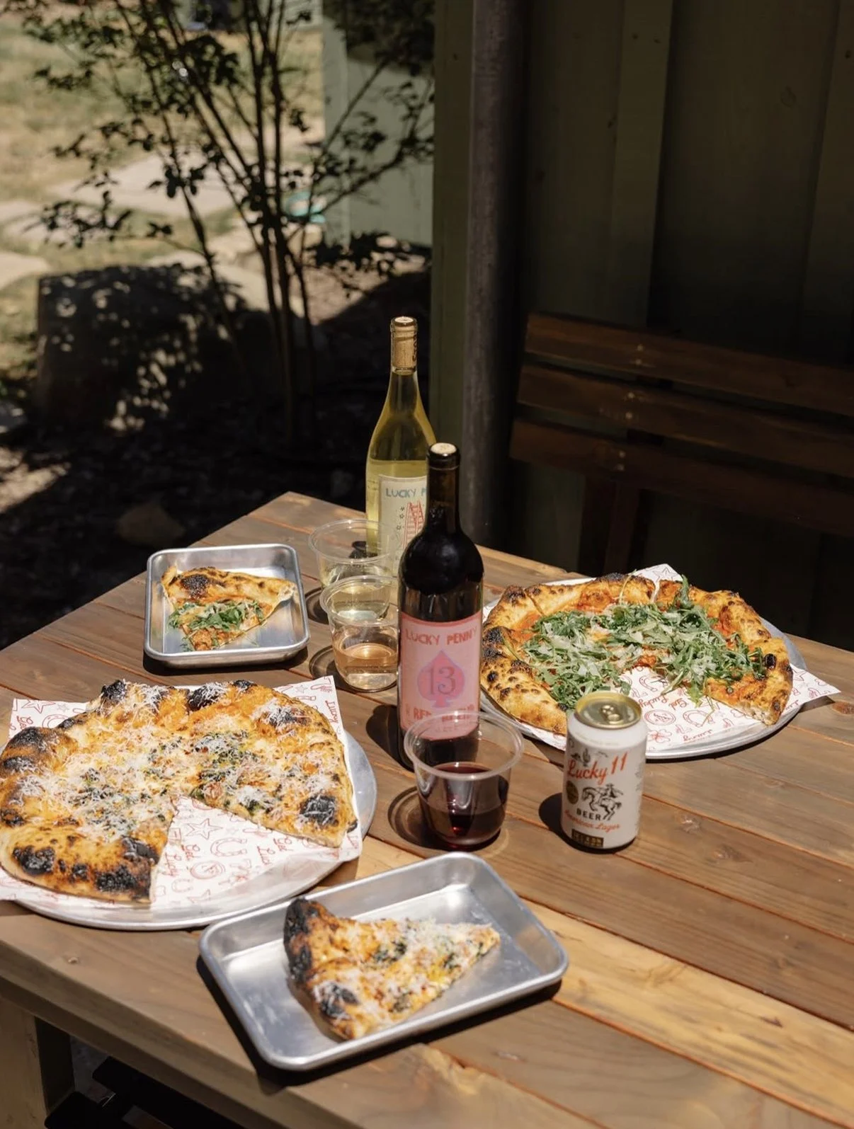 Wine n Pizzas.jpg