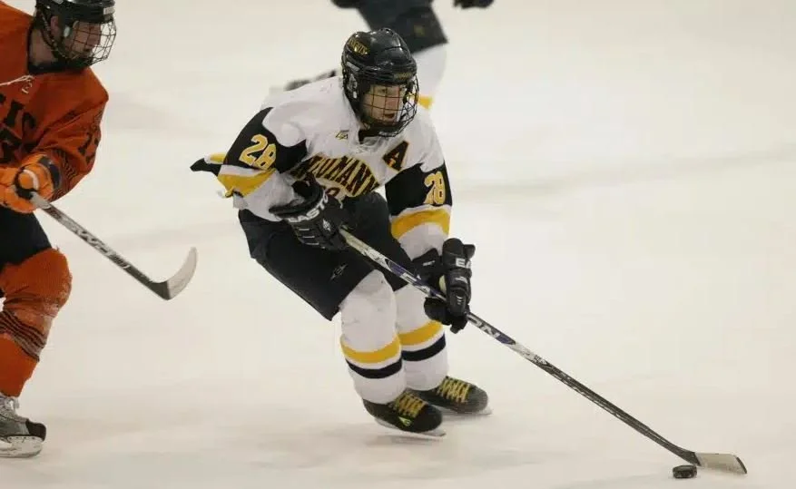 hockey.JPG