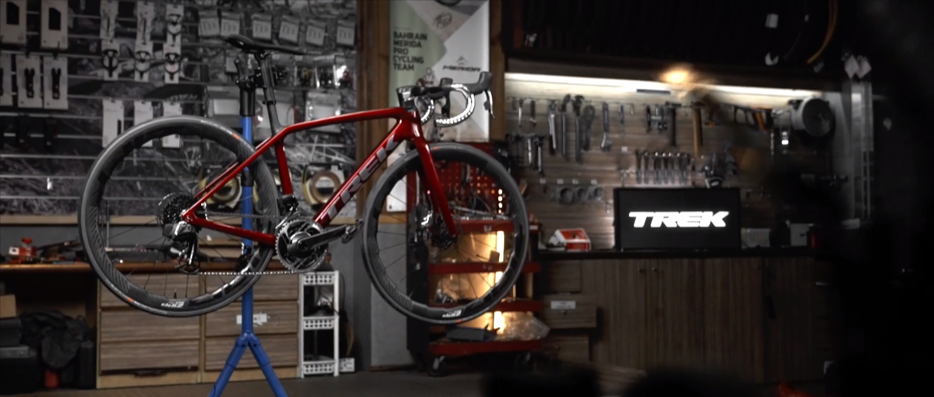 ScreenShot-VideoID-MbYPS6gI8bc-TimeS-83.png