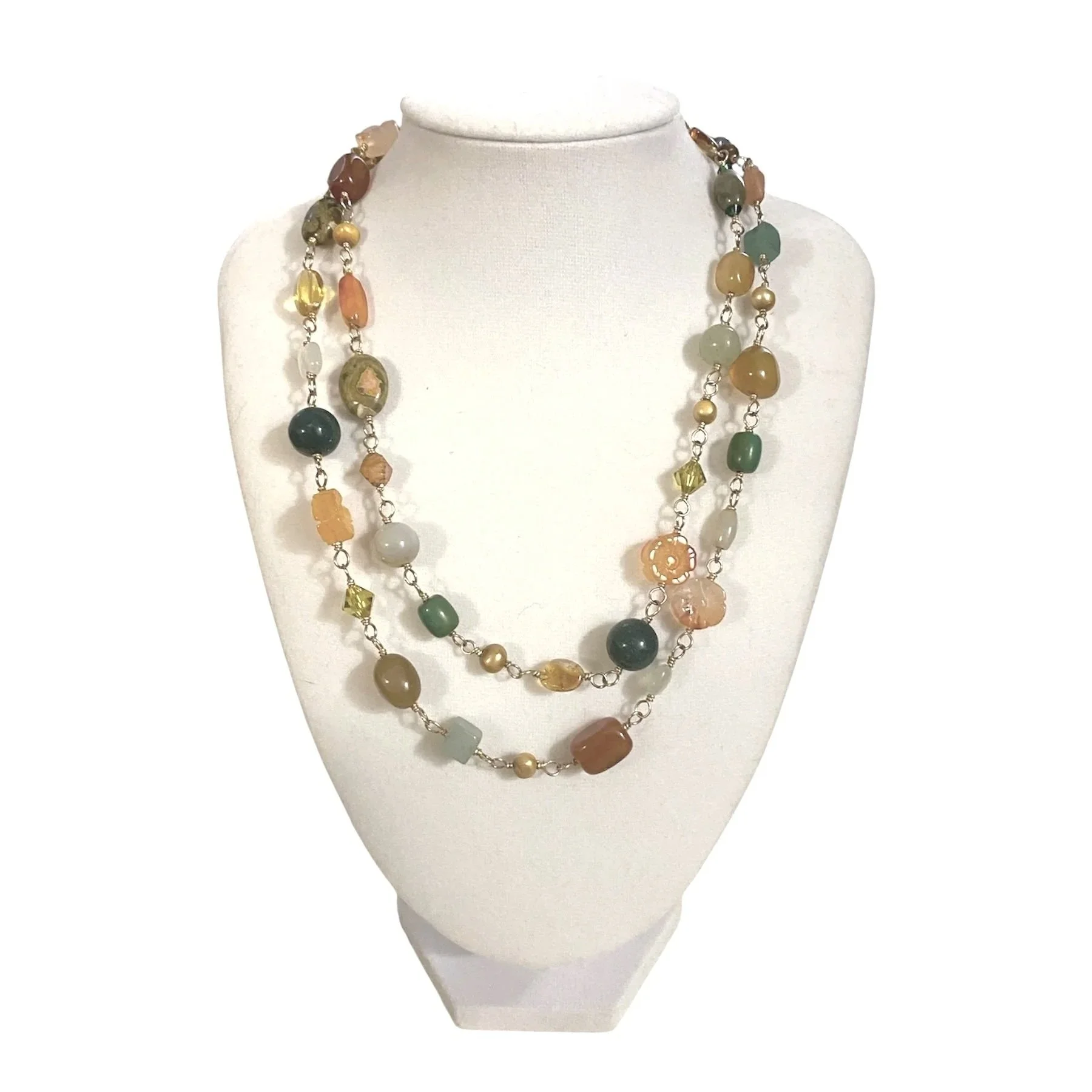 VINTAGE AGATE NECKLACE