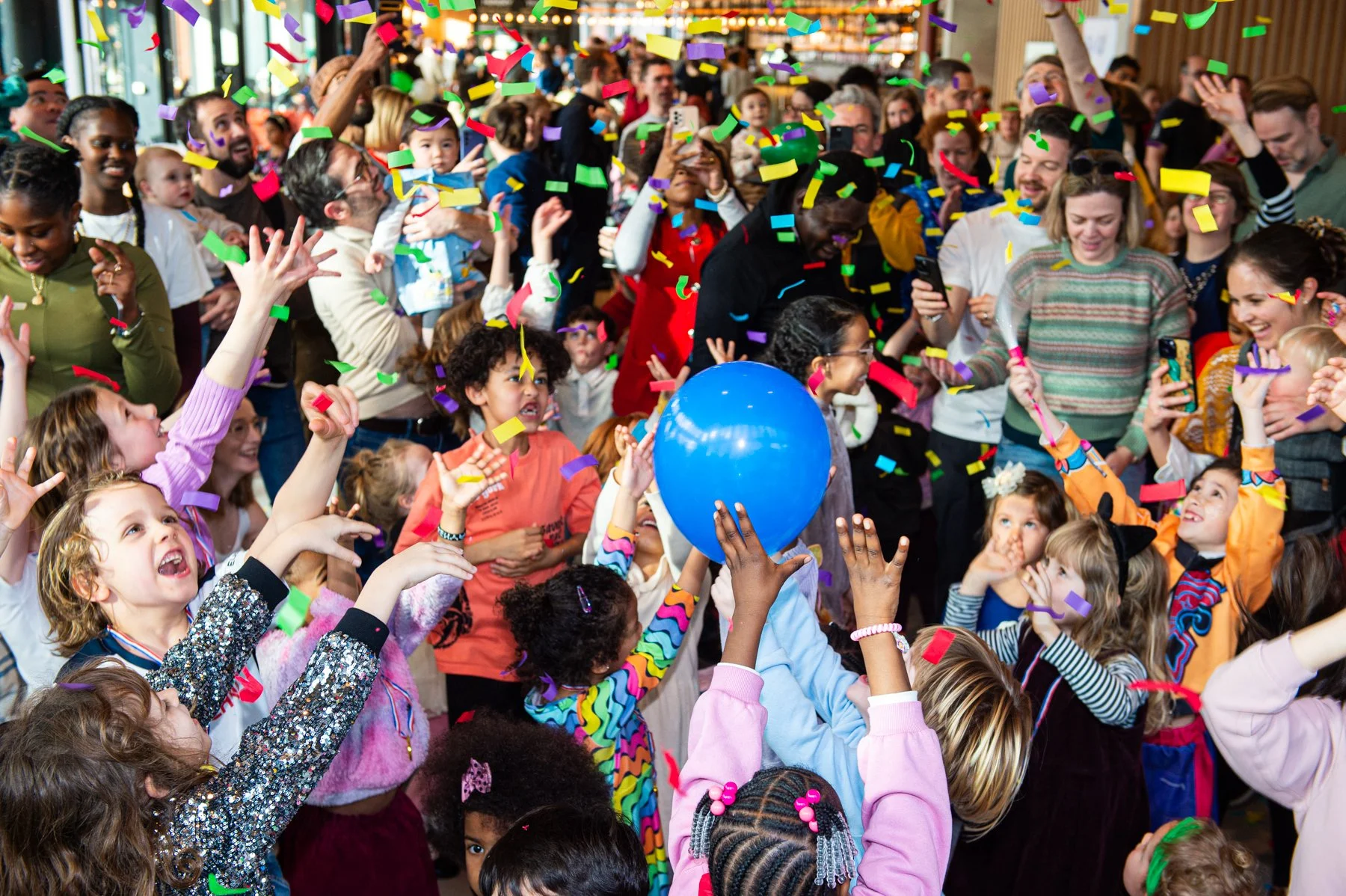 POP-KID FAMILY RAVE X SETLIST AT SOMERSET HOUSE 