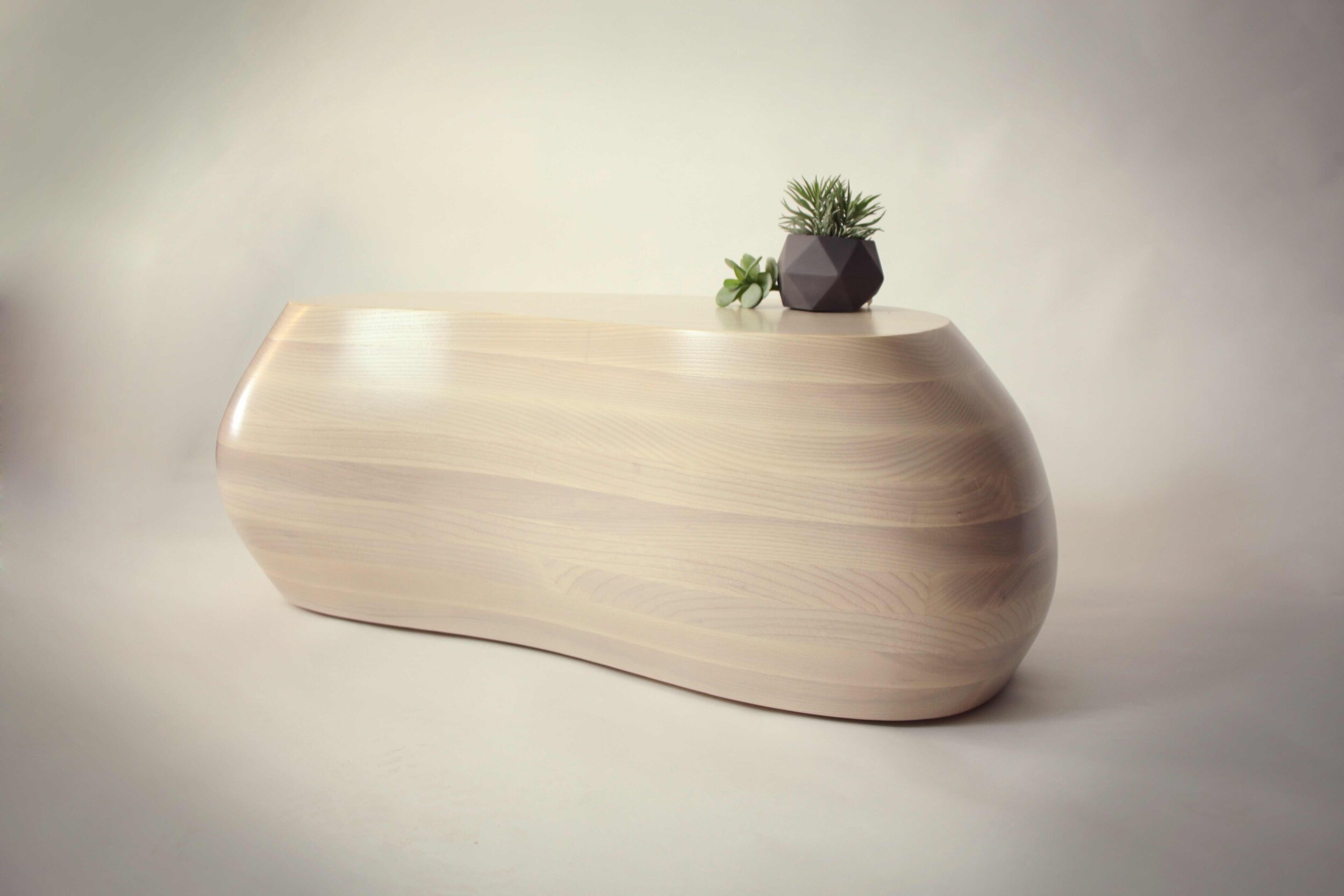 Pebble table