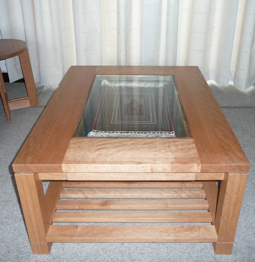 Cherry display table