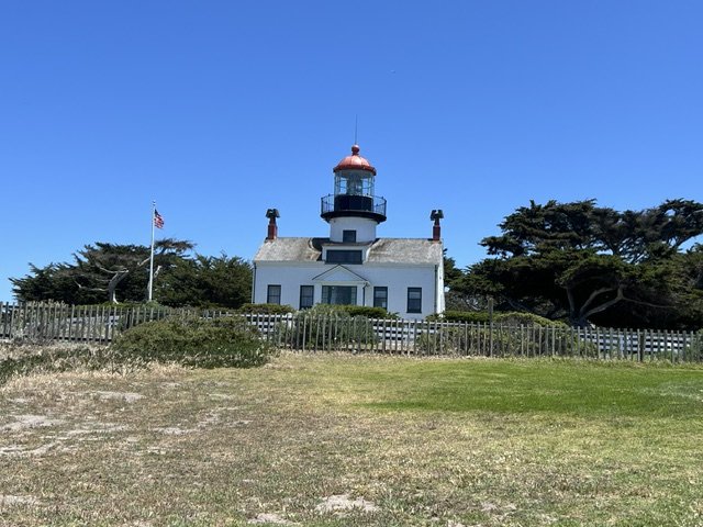 Pacific_Grove_lighthouse.jpeg