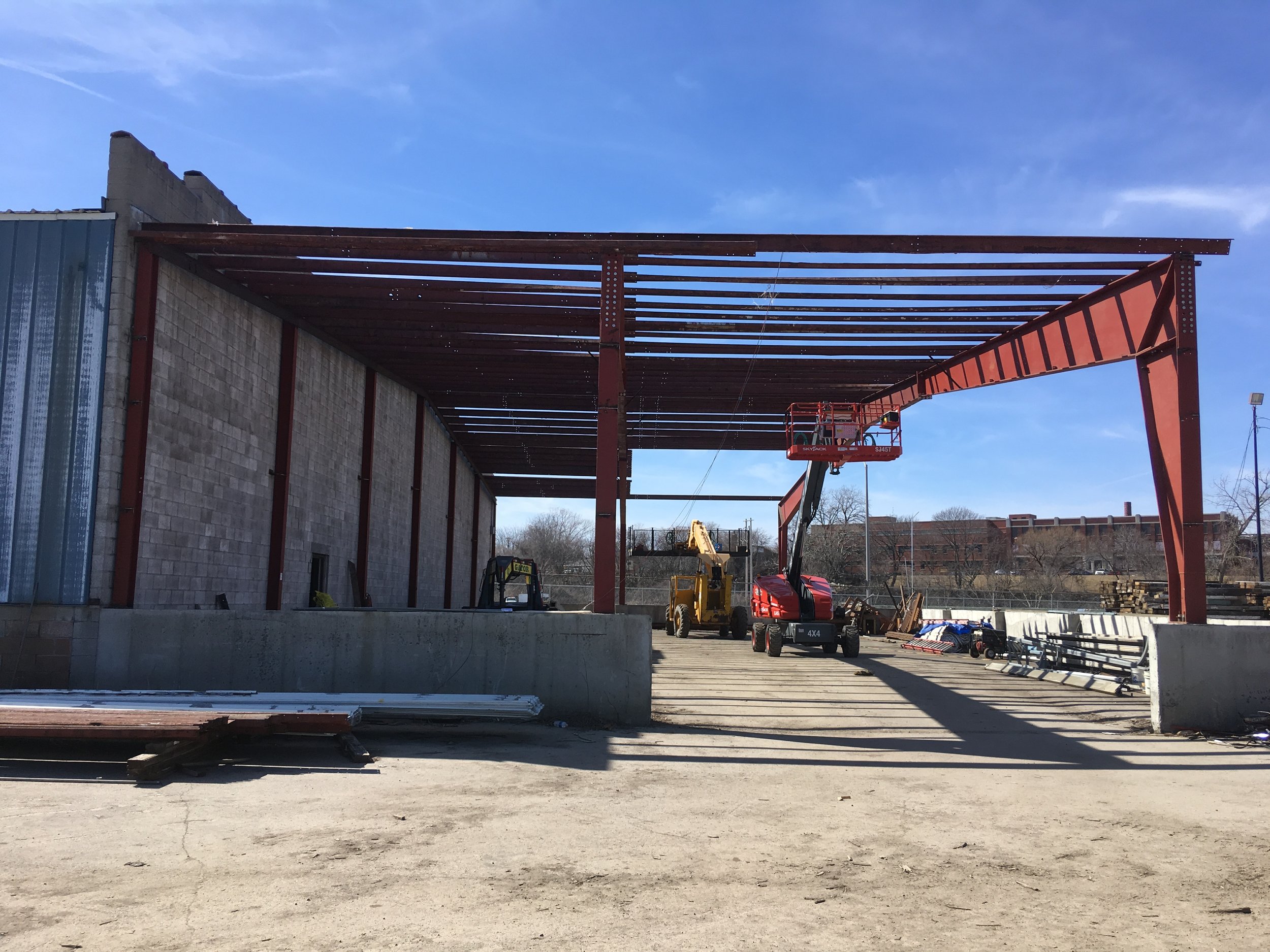 Demolition of a steel building