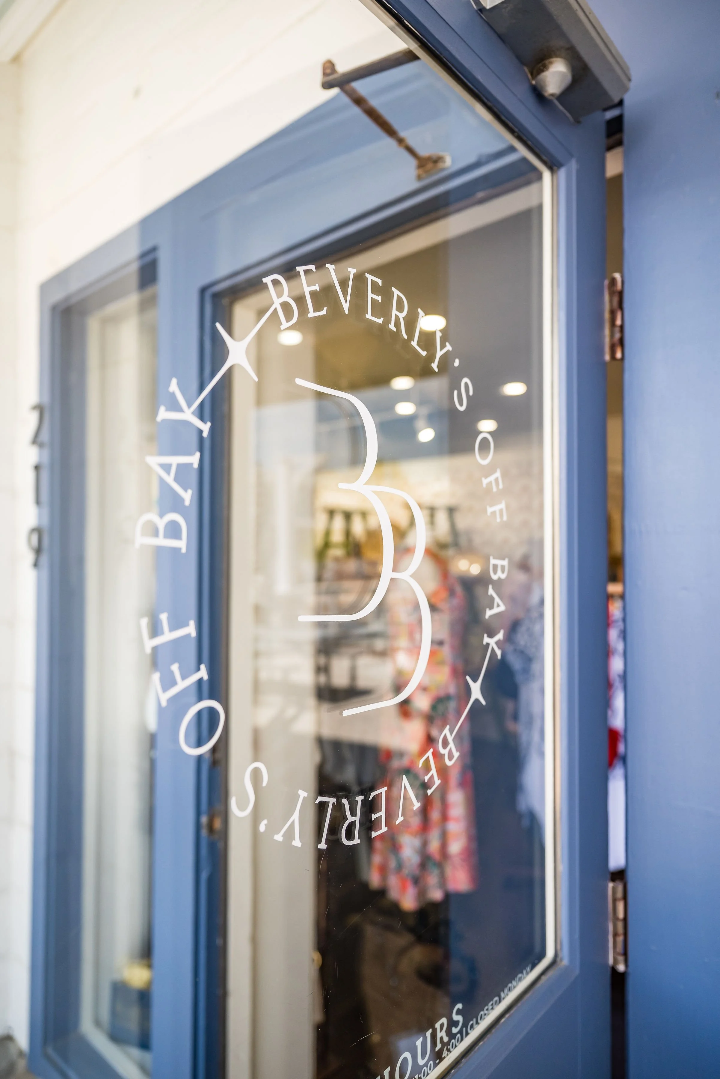 BeverlysOffBay-0470.jpg