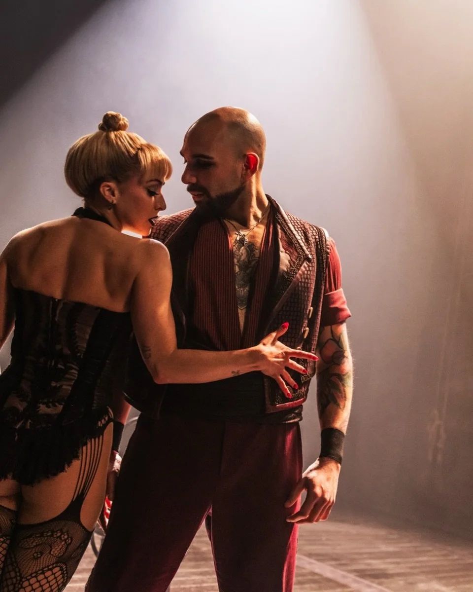 Alright kittens&hellip; are you ready to can can can?!

Happy Alberta opening to @bactouring&rsquo;s ❣️Moulin Rouge! The Musical, tonight, in Calgary! 

Edmonton - this sumptuous production is coming for you next! Jan 13-18. 

🎟️ ticketmaster
📷 Mur