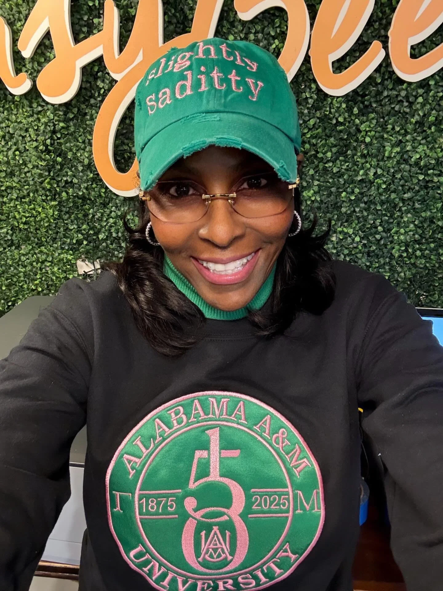 Happy Founder&rsquo;s Day From The Busy Bee! AKA&rsquo;s United in Sisterhood 💚🩷