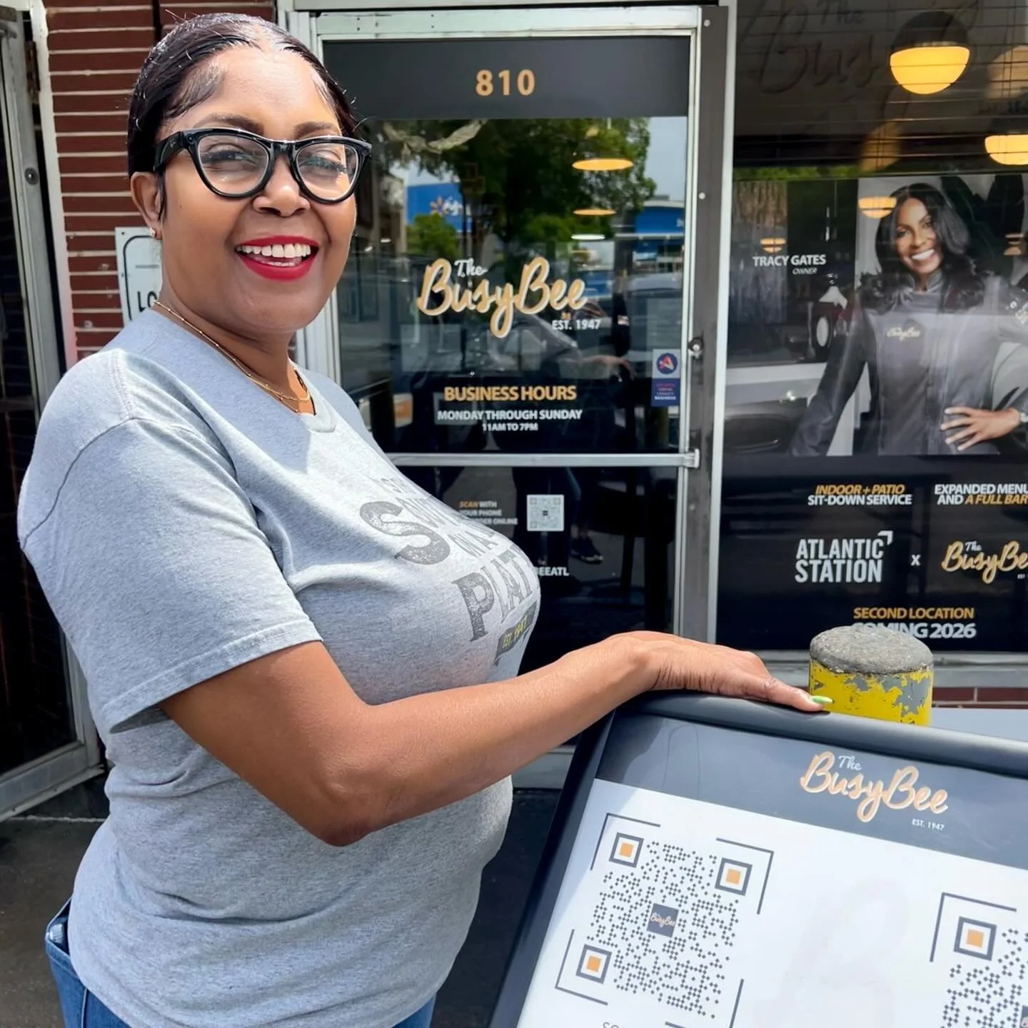 Ms. Sheila?! She&rsquo;s Not Just Staff, That&rsquo;s FAMILY at The Busy Bee 🐝💛 Come By and Show Love to Ms. Sheila, and Get You a Plate Made With Love the REAL Way Order Now at TheBusyBeeCafe.com

#BusyBeeATL #MeetTheFamily #SoulFoodRoyalty #Atlan