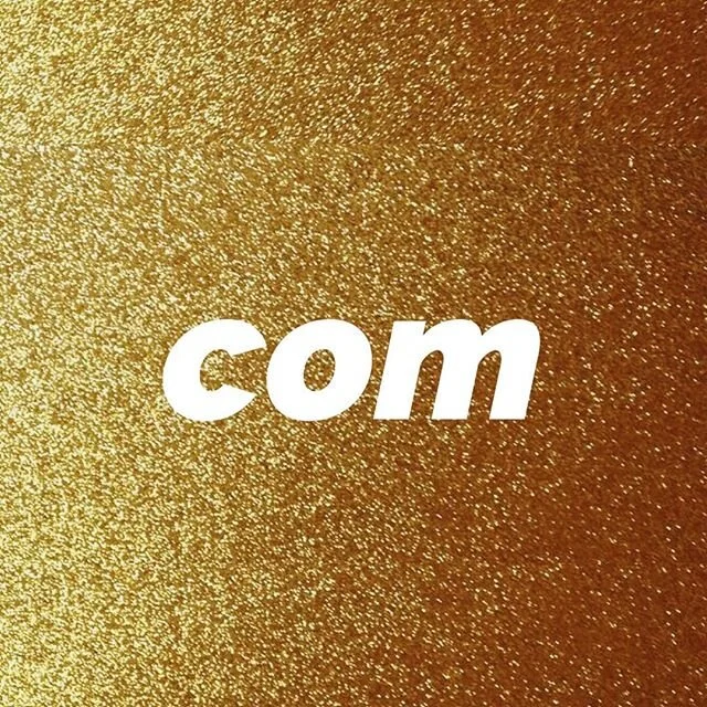 t&aacute; na hora de voc&ecirc; colocar sua beleza com o rua pra jogo e mostrar toda a sua felicidade ✨ n&atilde;o esquece de compartilhar os registros com a hashtag #userua pra gente ver como ficou!