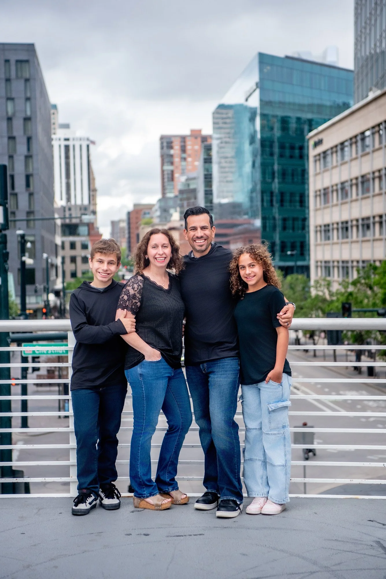 lodo-downtown-denver-senior-portraits-014.jpg