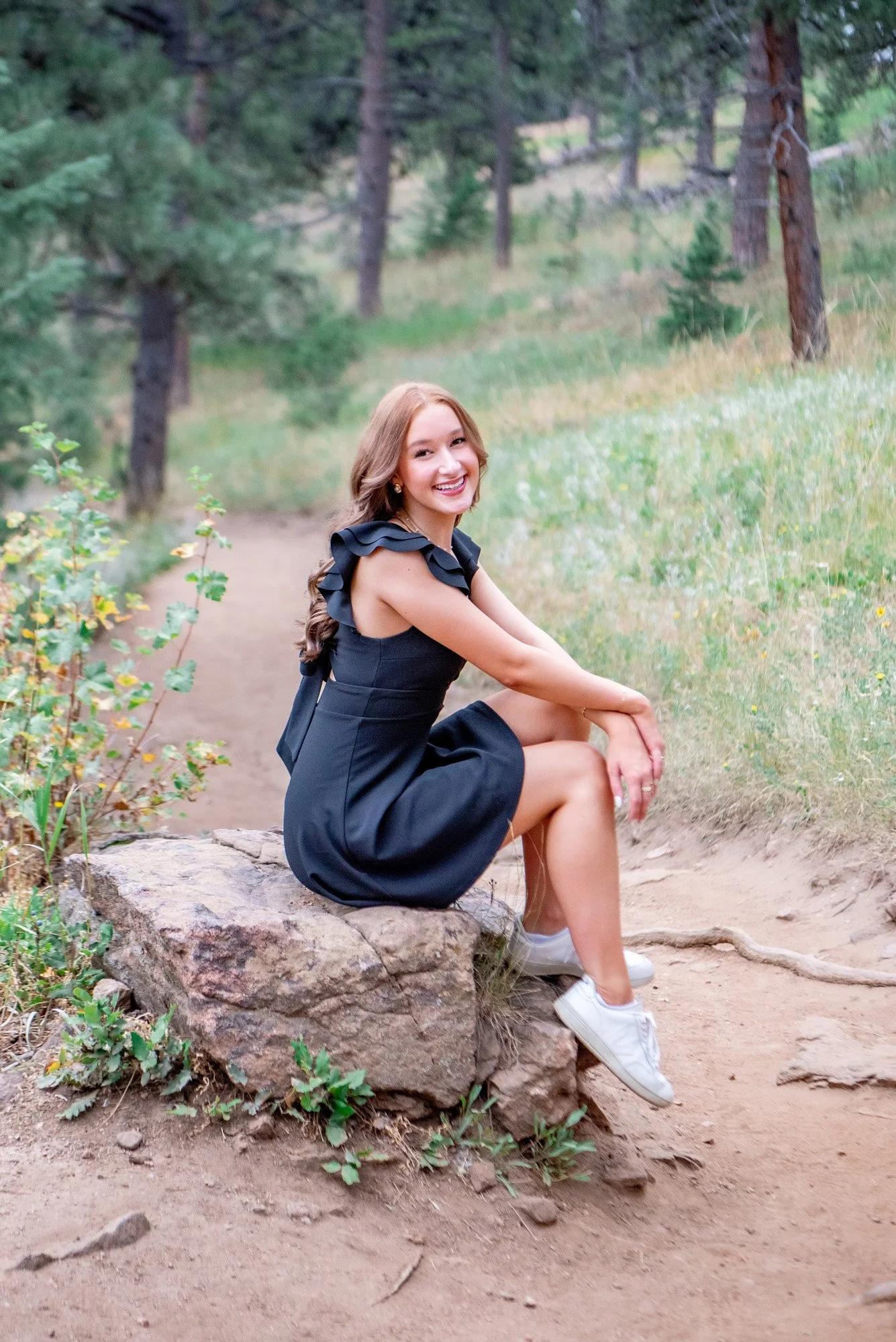 lookout-mountain-senior-portraits-colorado-015.jpg