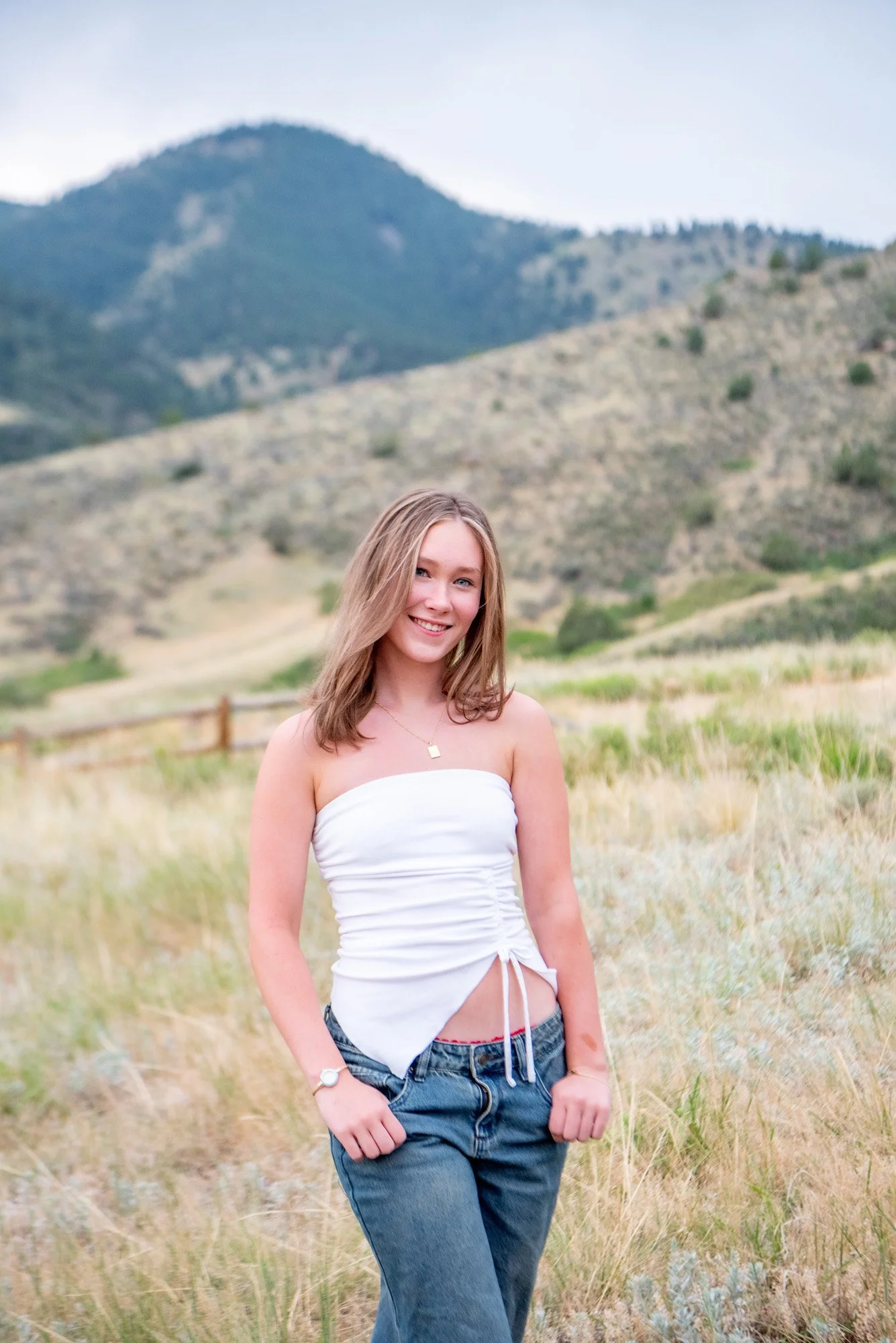 red-rocks-senior-portraits-colorado-016.jpg