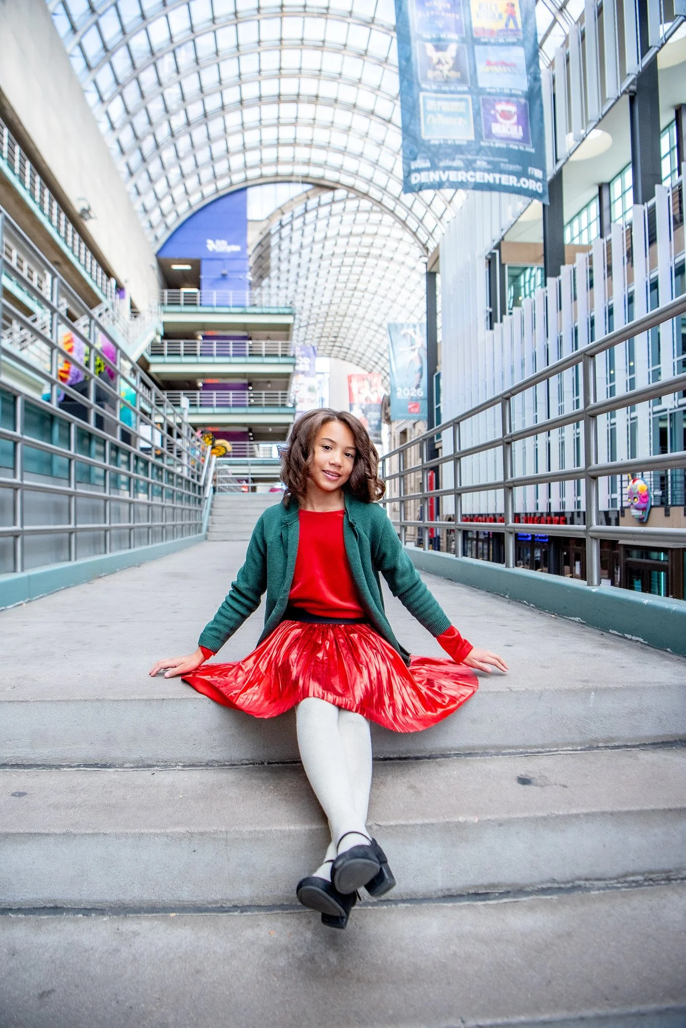 lodo-downtown-denver-senior-portraits-001.jpg