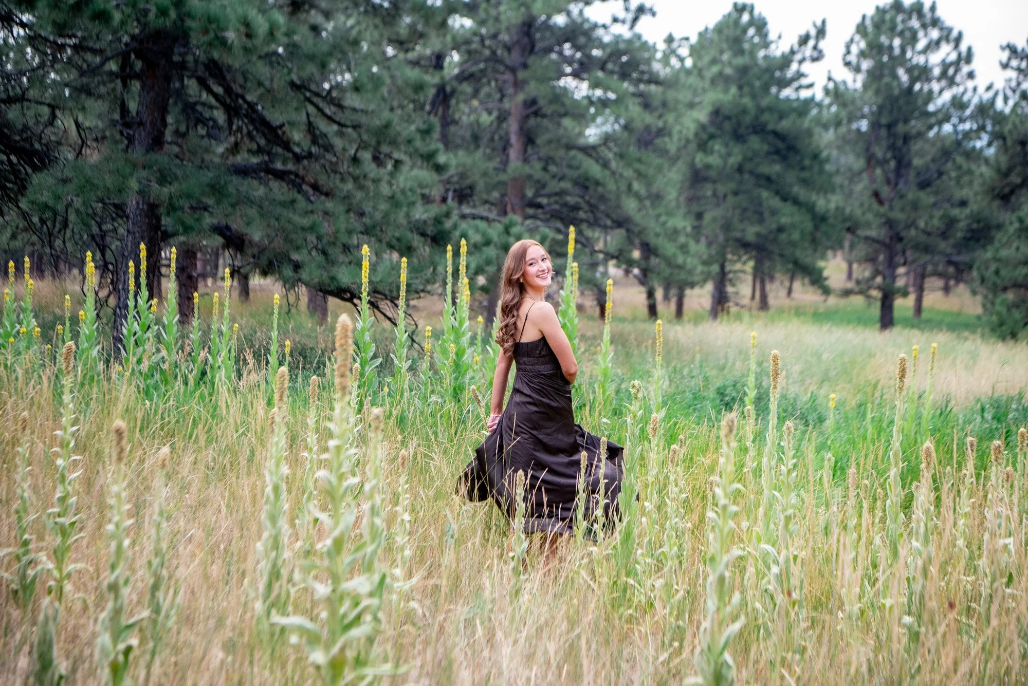 lookout-mountain-senior-portraits-colorado-010.jpg