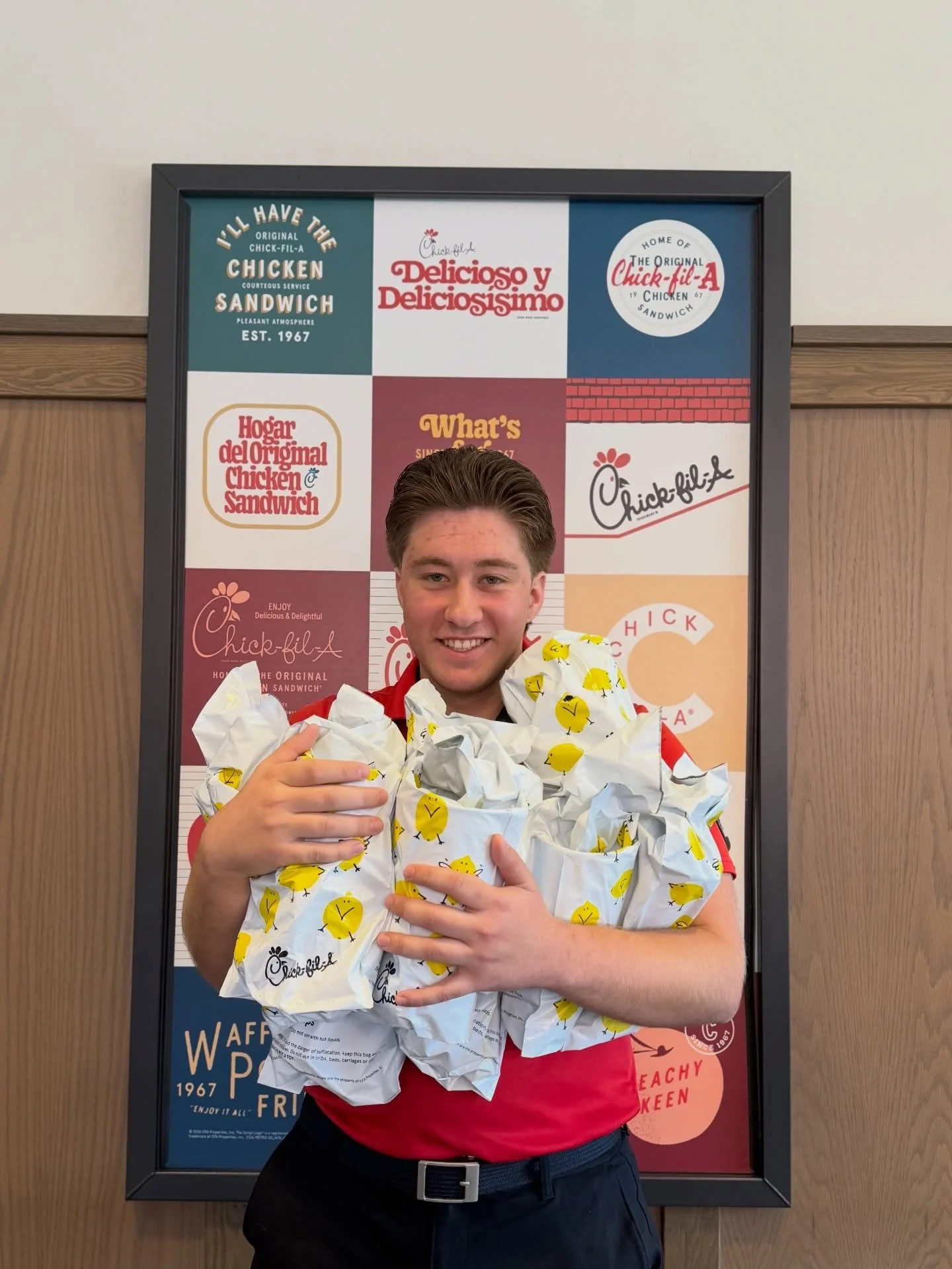 When life gives you lemons&hellip; make it a &ldquo;Lemon Chicks&rdquo; cup 🍋🐥
Limited supply,grab yours before they&rsquo;re gone!
#cfacentralriverside #goldencup