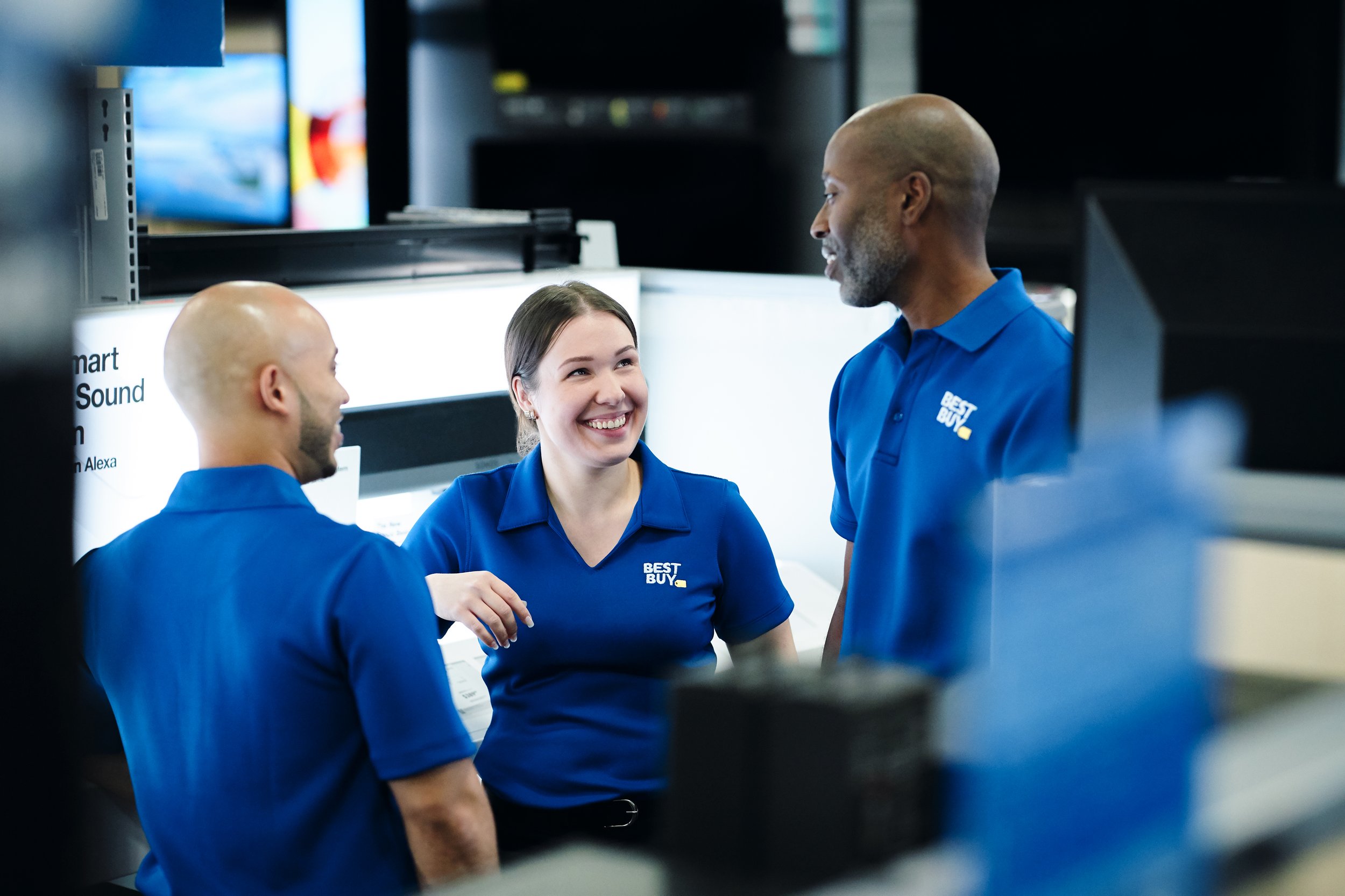 BlueShirt_HavingFun@2x.jpg