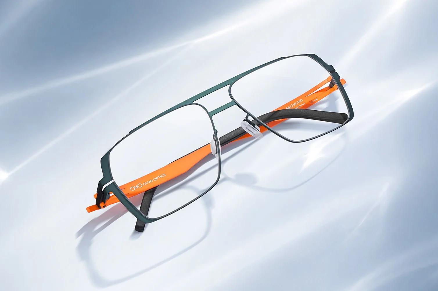 OVVO OPTICS > Vibrant Perspective