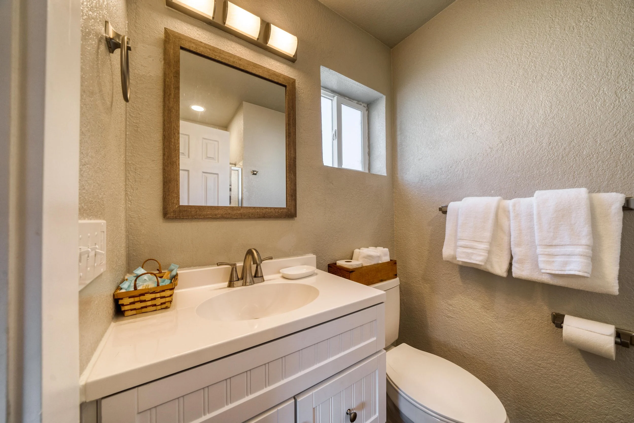 2341 Jonquil Way, Redding, CA 96002 — Cory Meyer