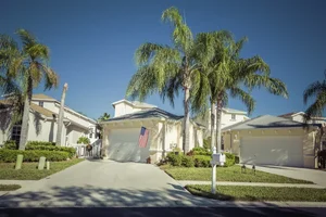 Best Time to Buy a House in Florida