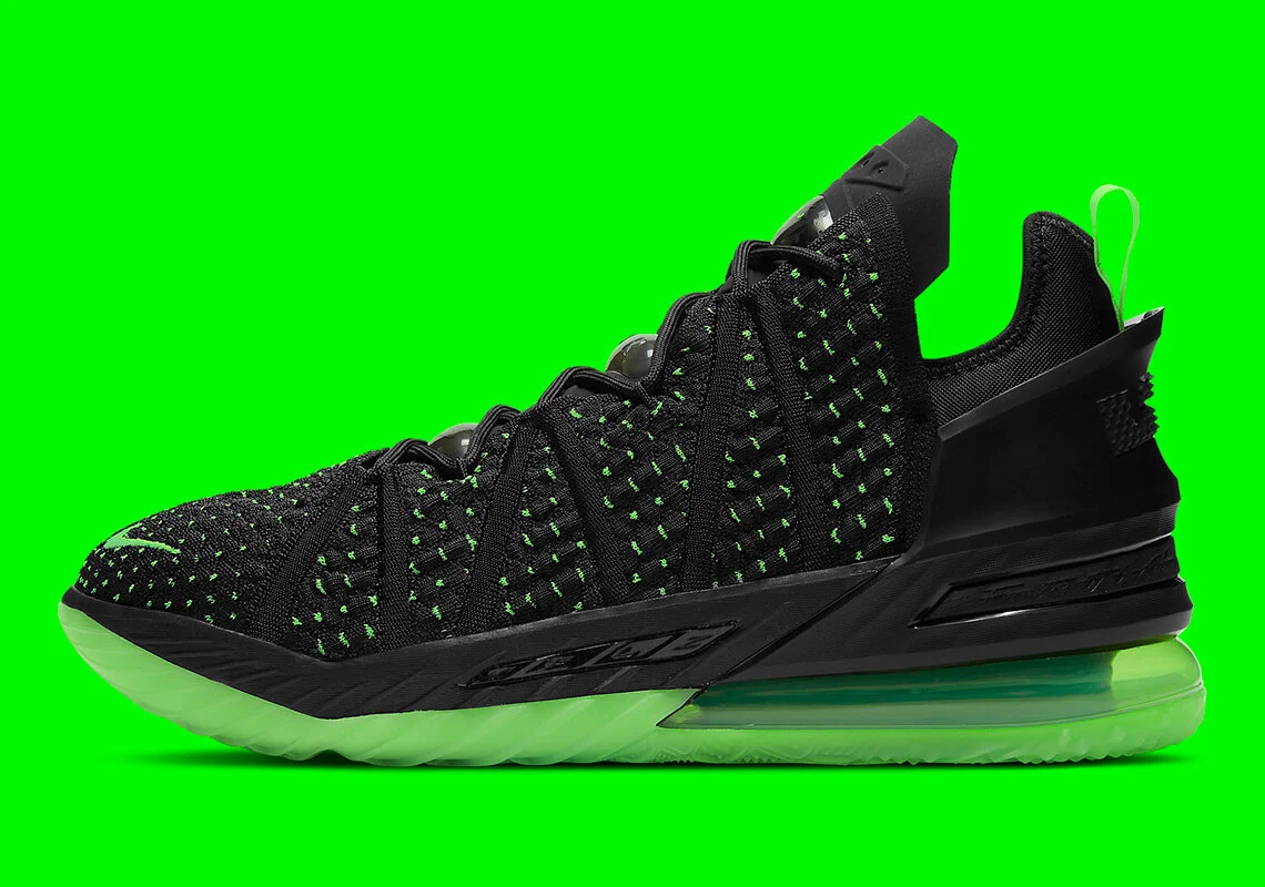 Nike Lebron 18 Dunkman