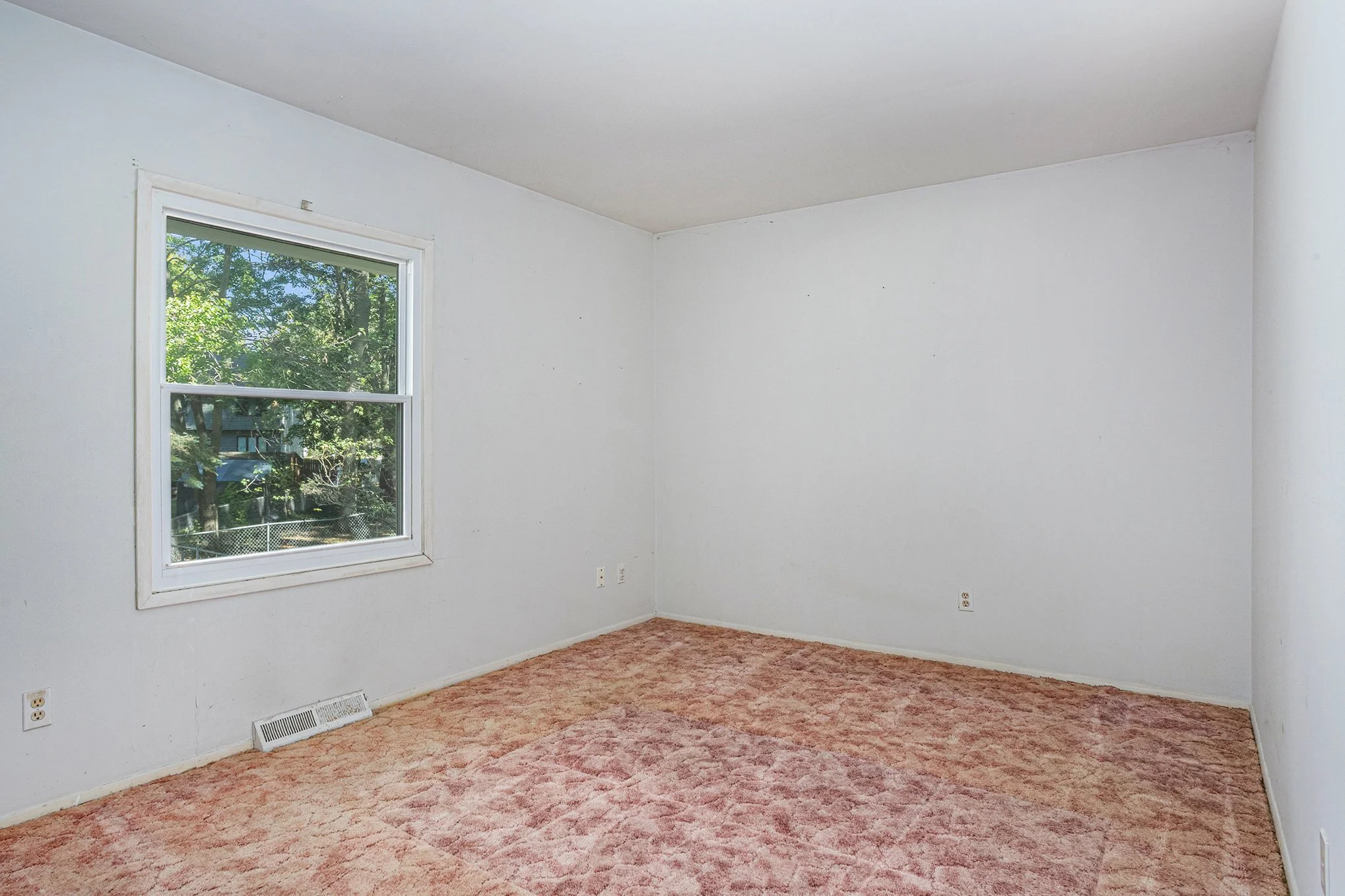007-623-glenview-circle-plainwell-mi-49080.jpg