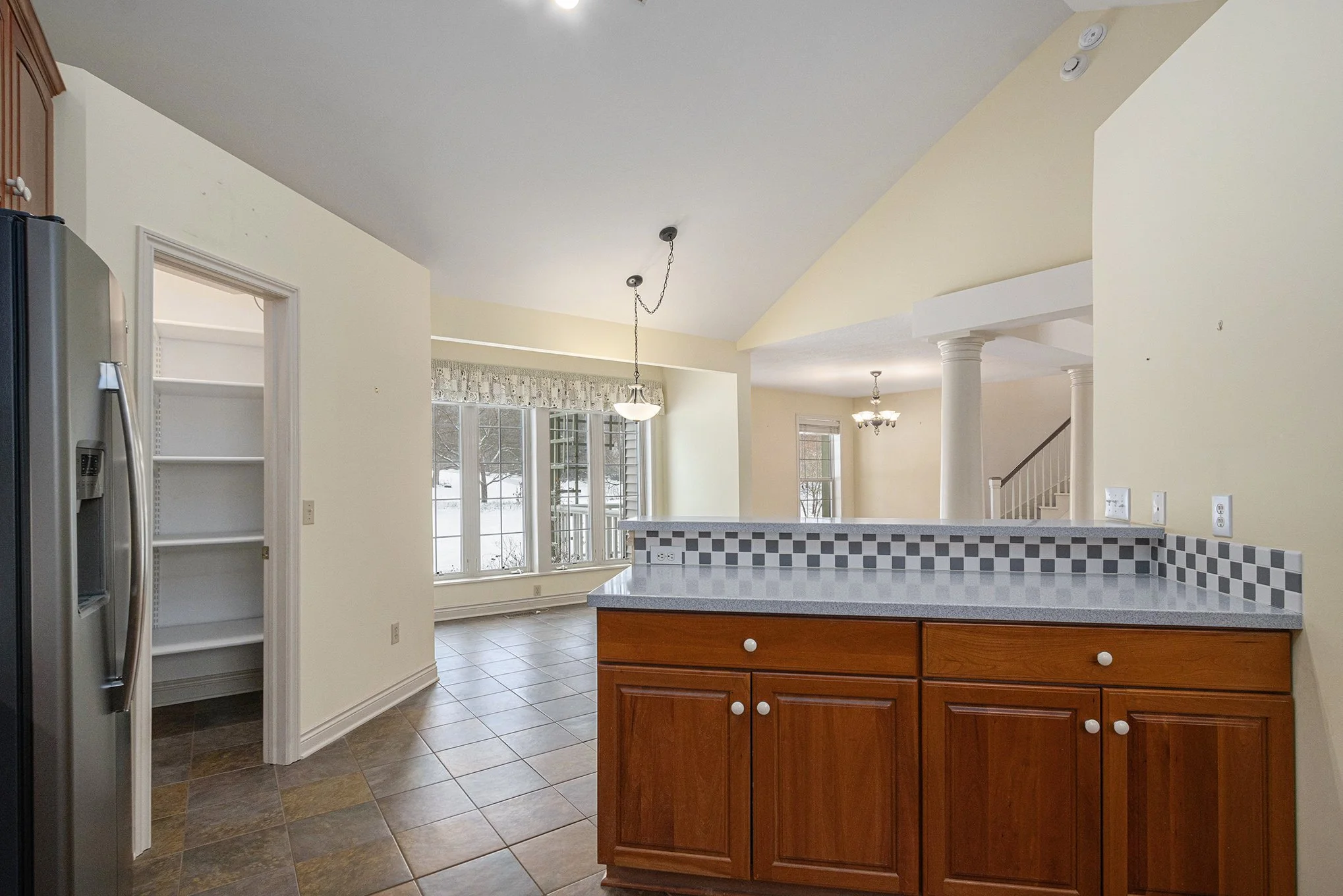 013-8220-glenwynd-dr-kalamazoo-mi-49009.jpg