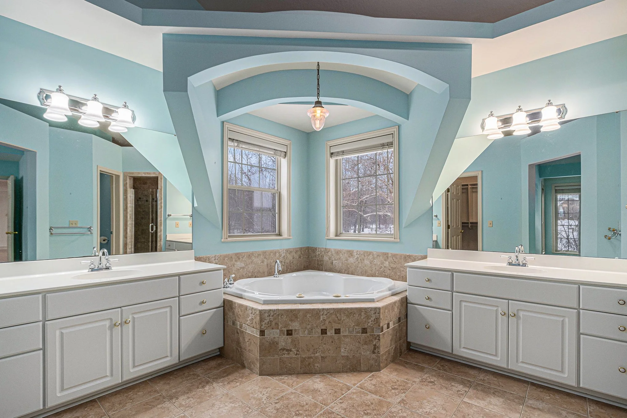 018-8220-glenwynd-dr-kalamazoo-mi-49009.jpg