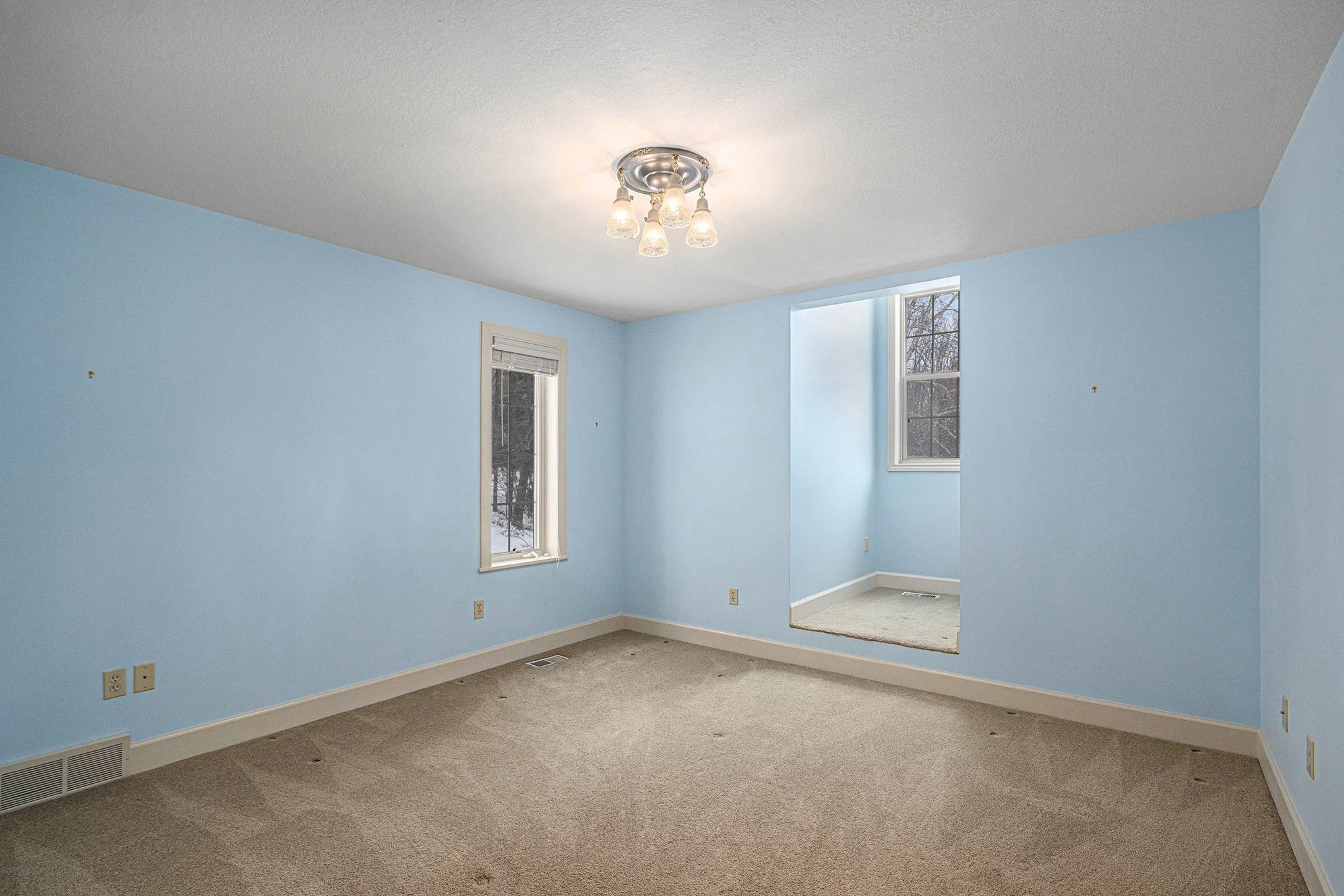 025-8220-glenwynd-dr-kalamazoo-mi-49009.jpg