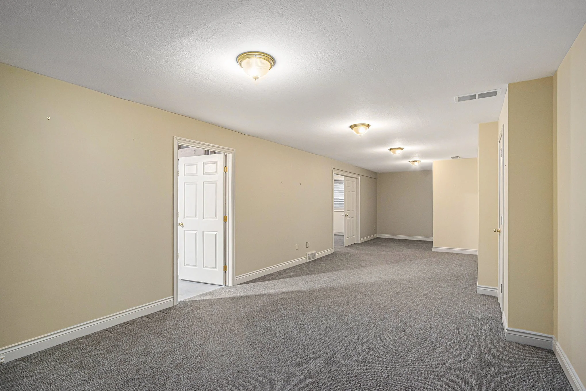 030-8220-glenwynd-dr-kalamazoo-mi-49009.jpg