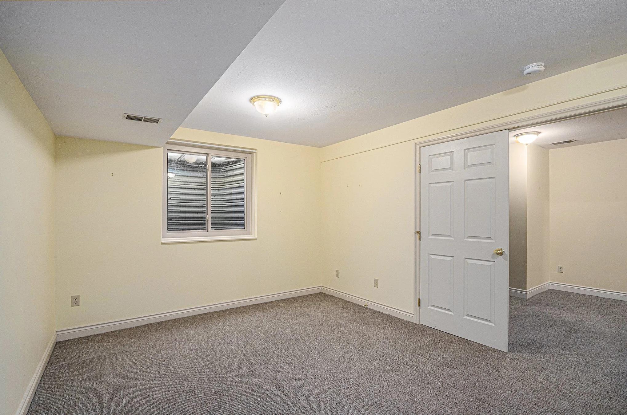 031-8220-glenwynd-dr-kalamazoo-mi-49009.jpg