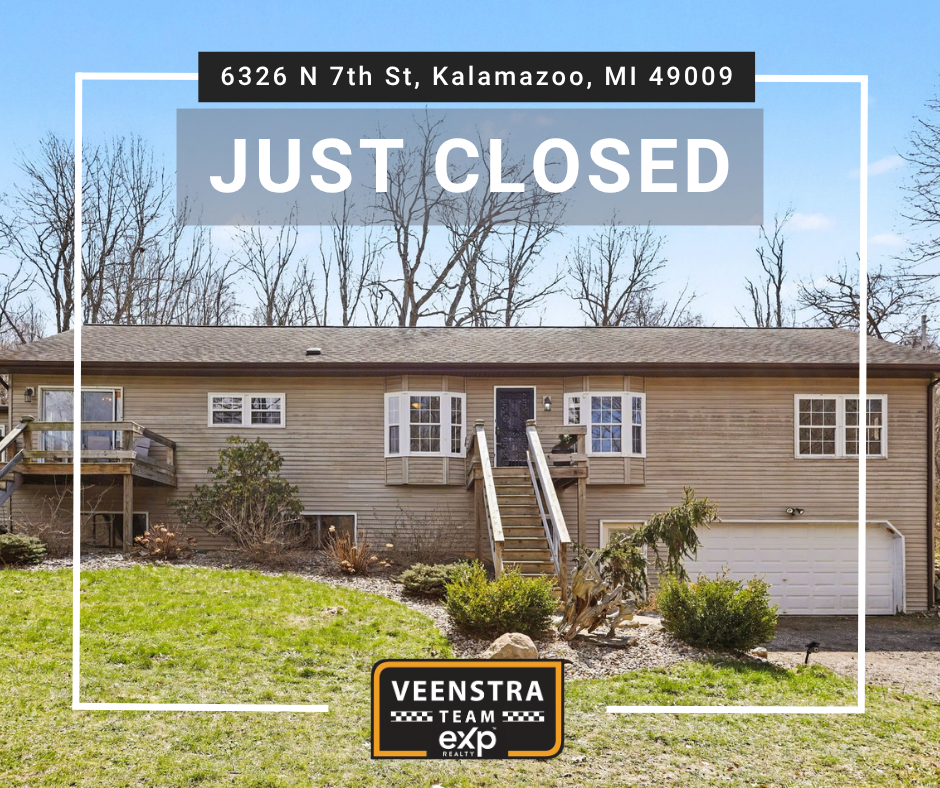 just closed - 7th st.png