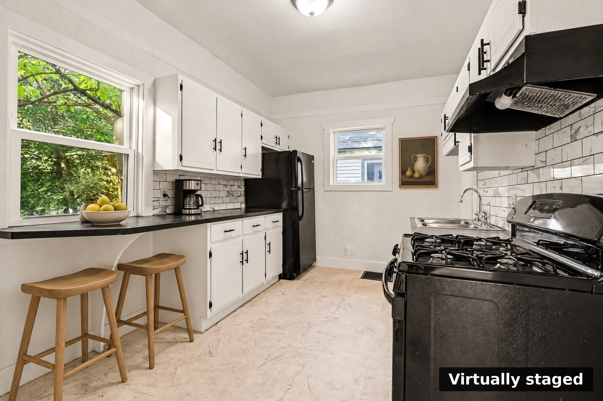 Kitchen_01.jpg