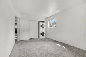 Why Does In-Unit Laundry Matter at 742 W Kilgore Road #108?