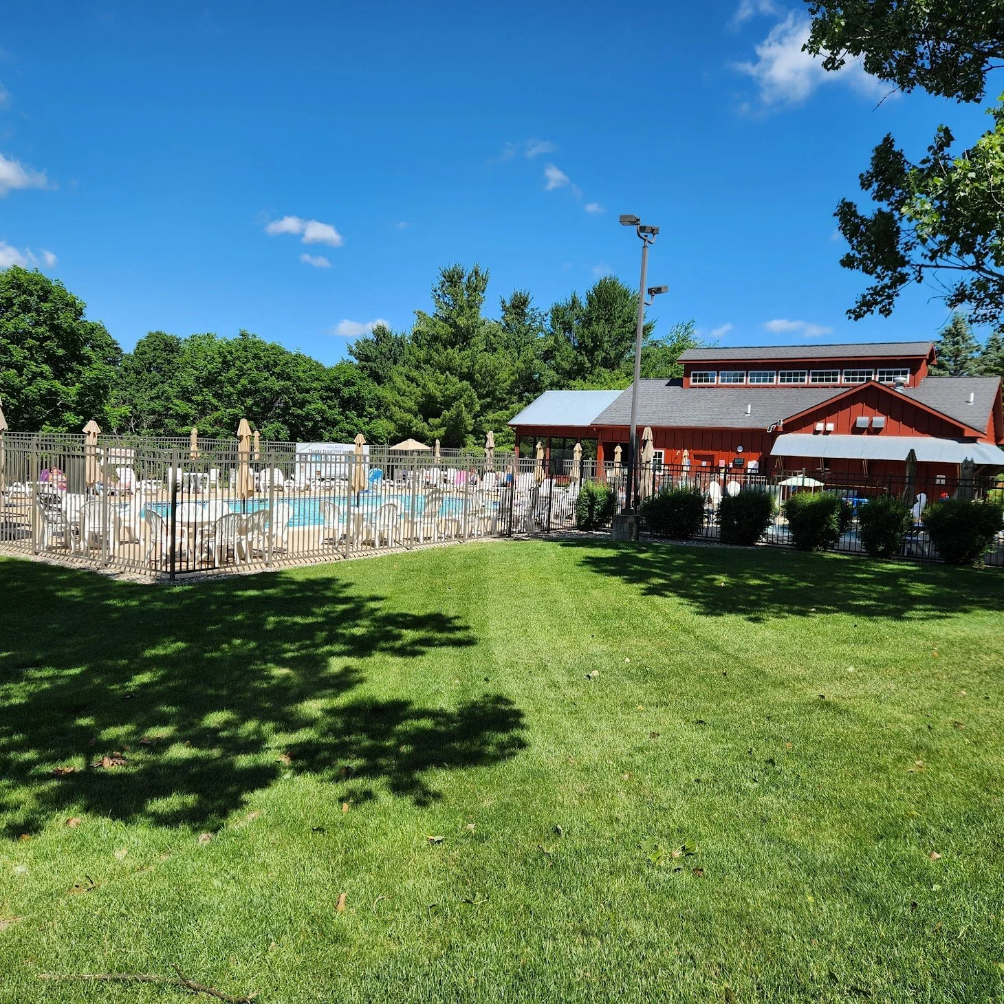 The gorgeous pool at Applegate